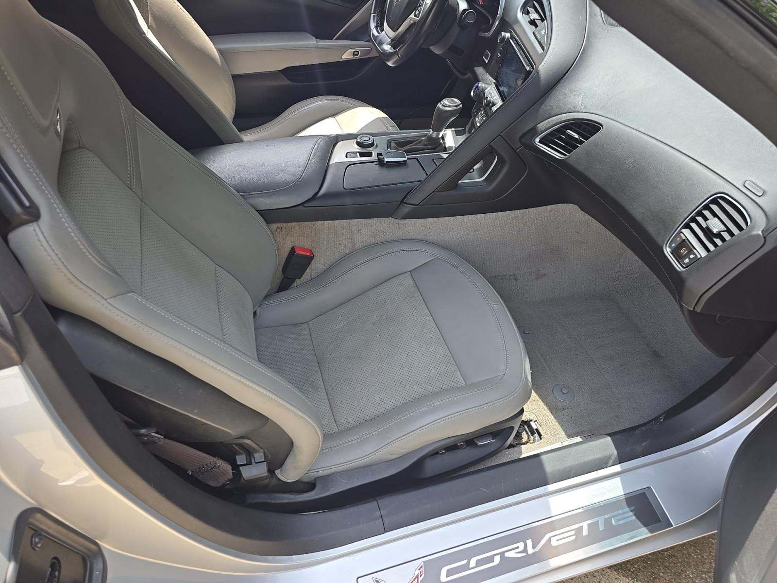 2016 Chevrolet Corvette Stingray Z51 RWD