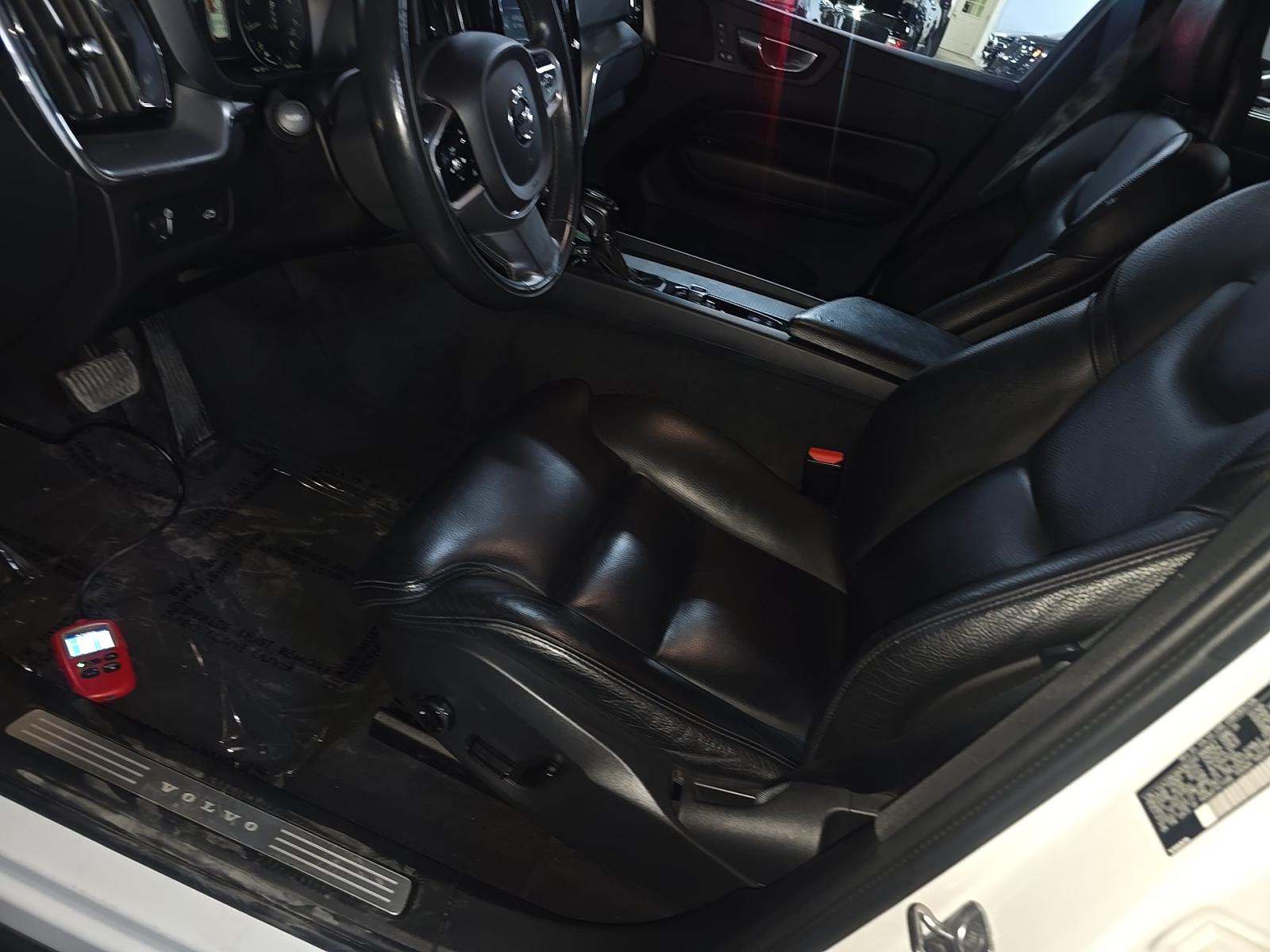 2019 Volvo XC60 T6 Momentum AWD
