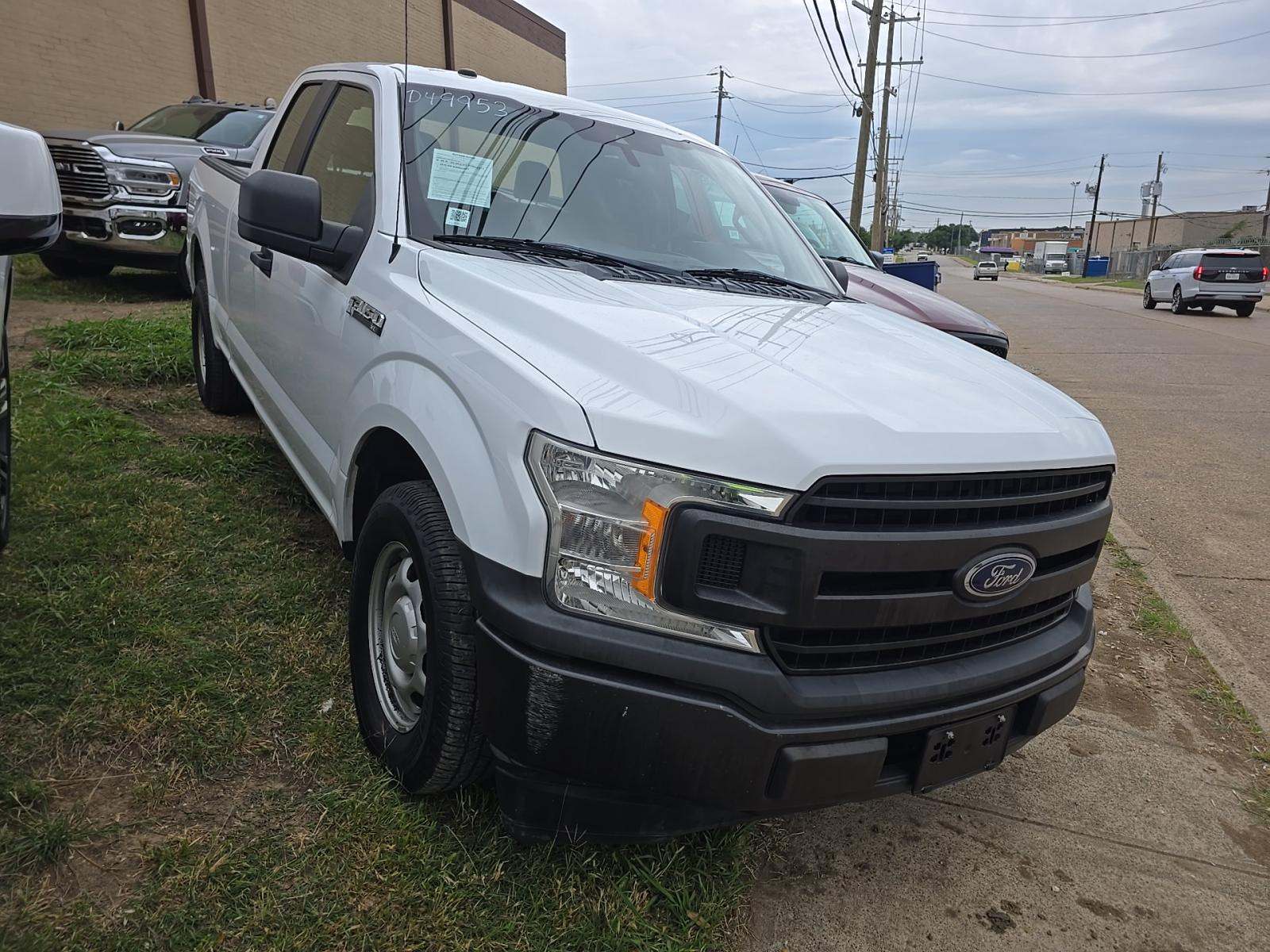 FORD F-150 - 4