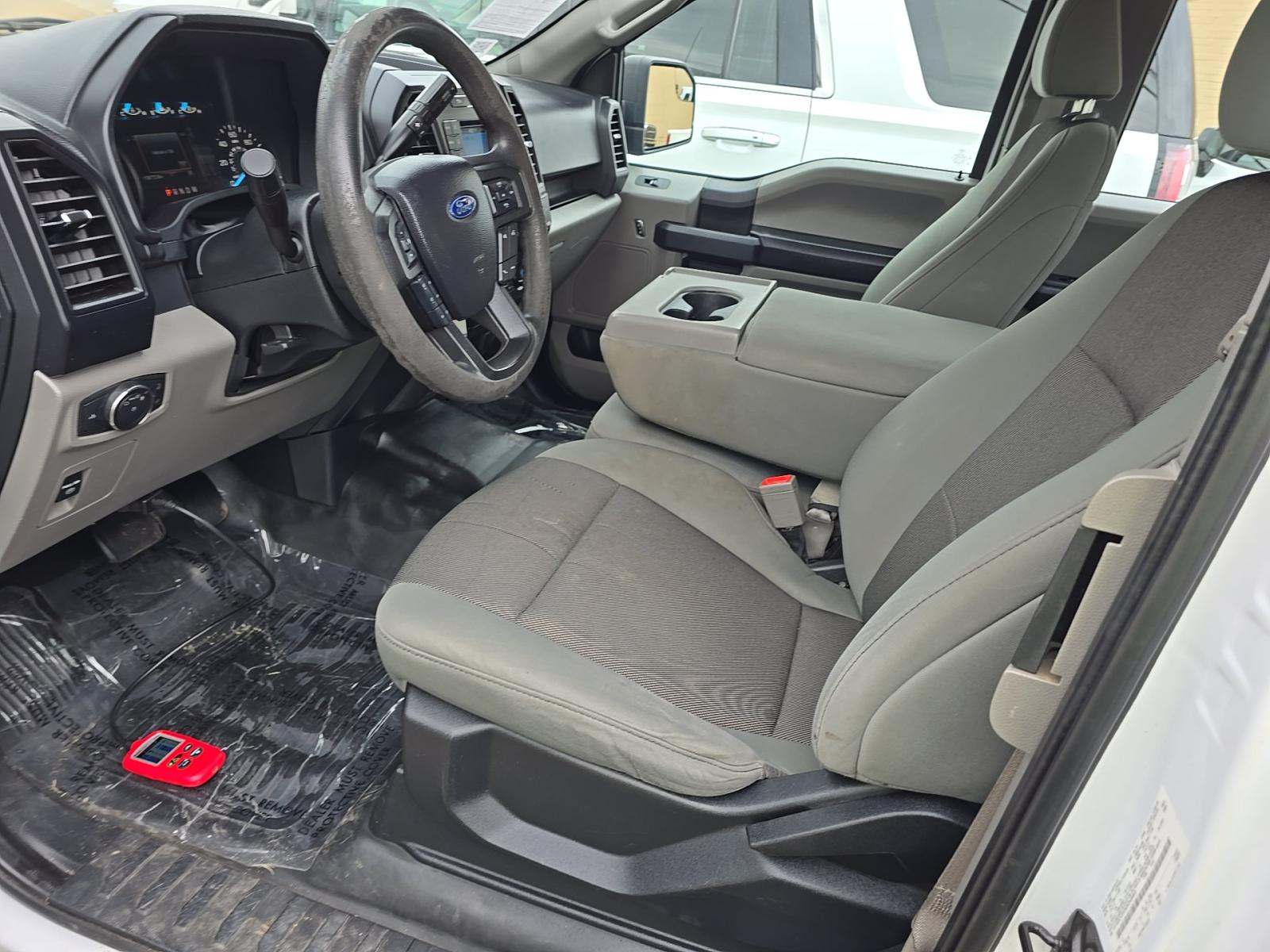 FORD F-150 - 6