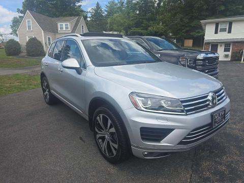 2017 Volkswagen Touareg 3.6L Wolfsburg Edition AWD