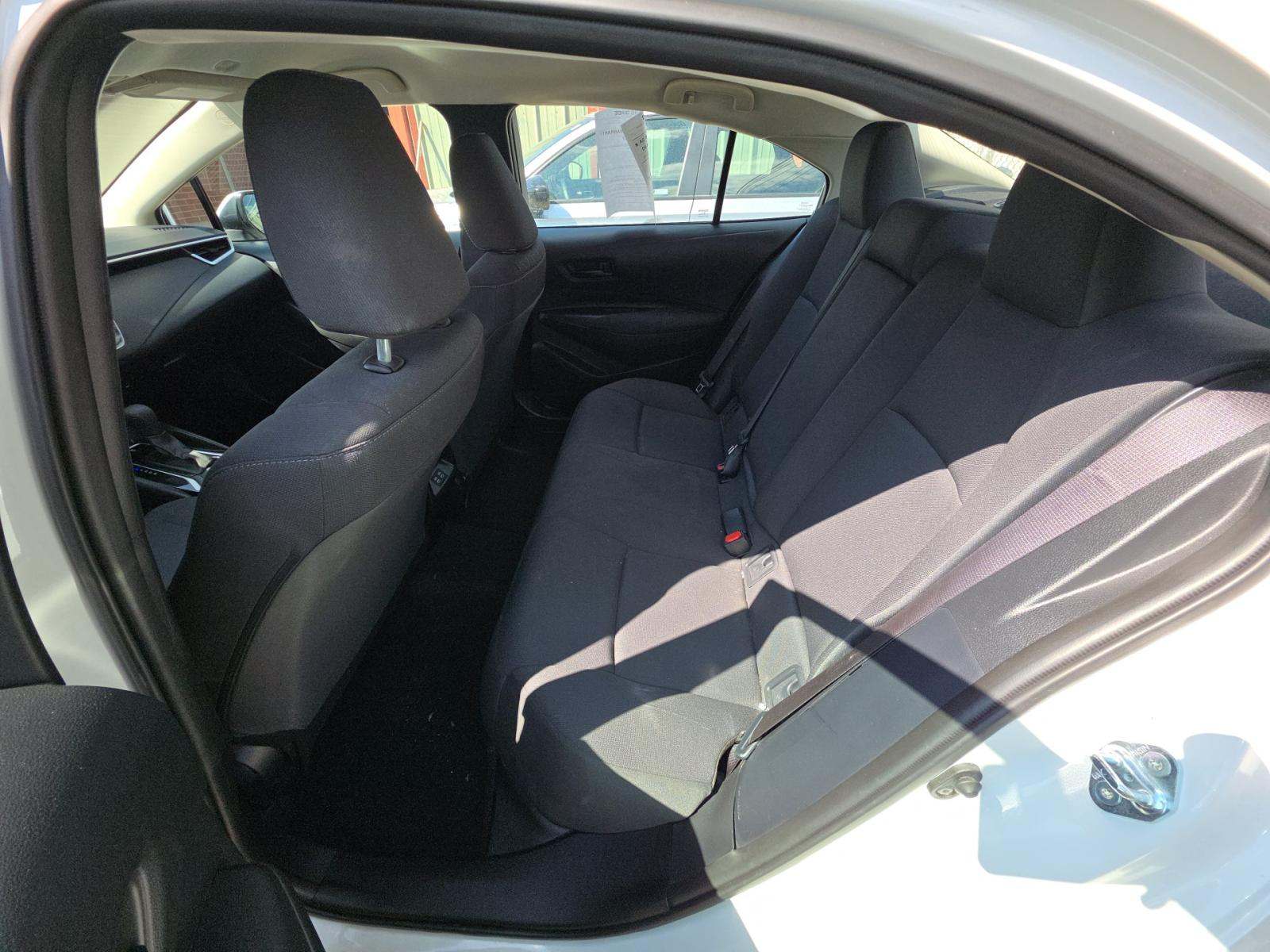 2025 Toyota Corolla LE FWD