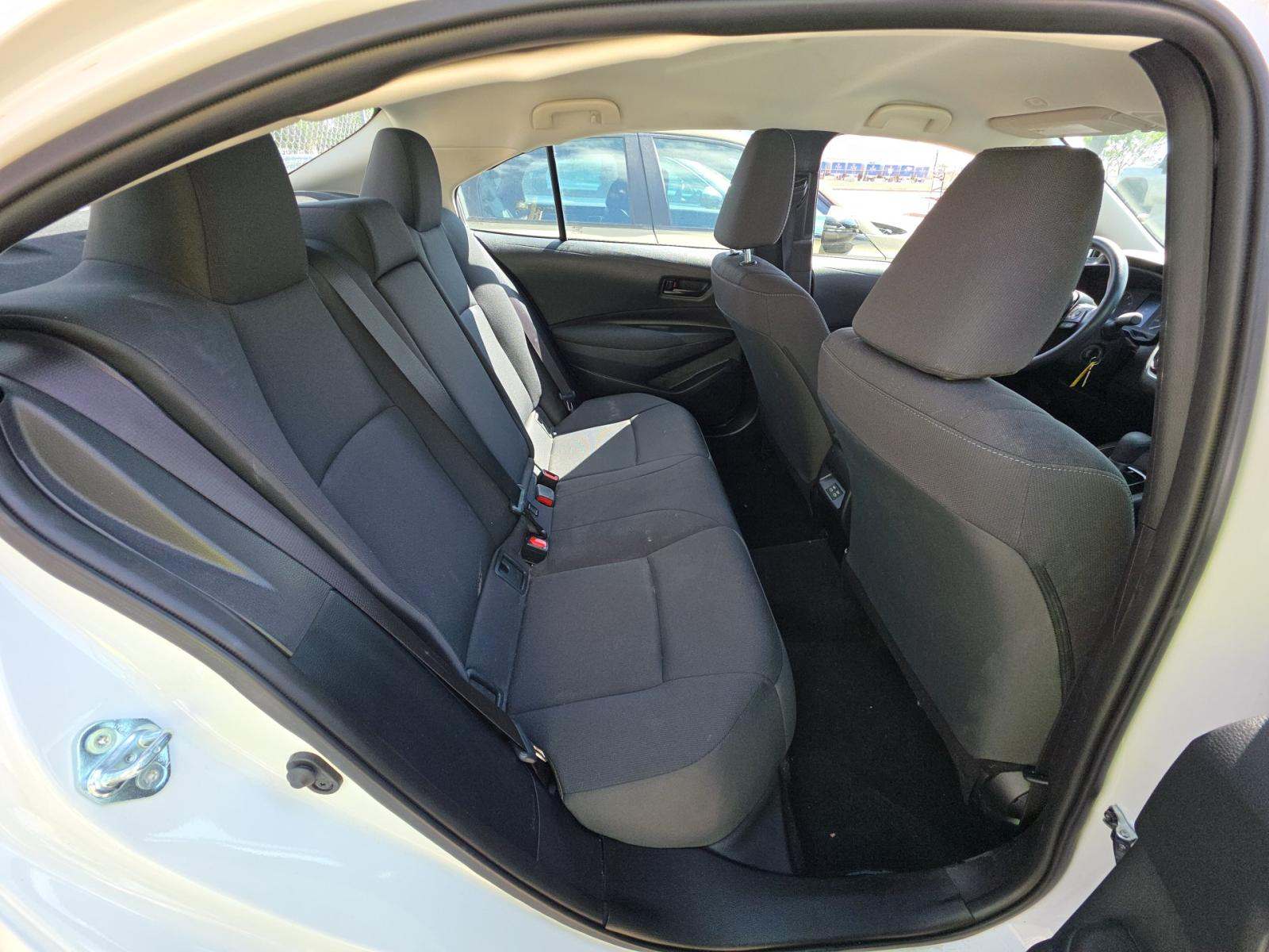 2025 Toyota Corolla LE FWD