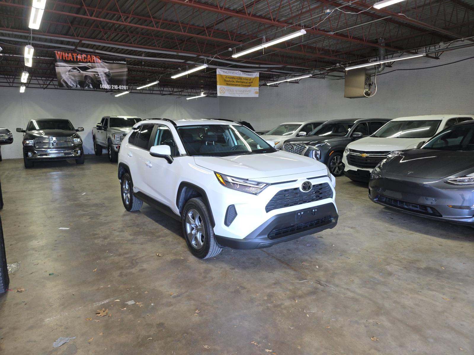 2025 Toyota RAV4 Hybrid XLE AWD