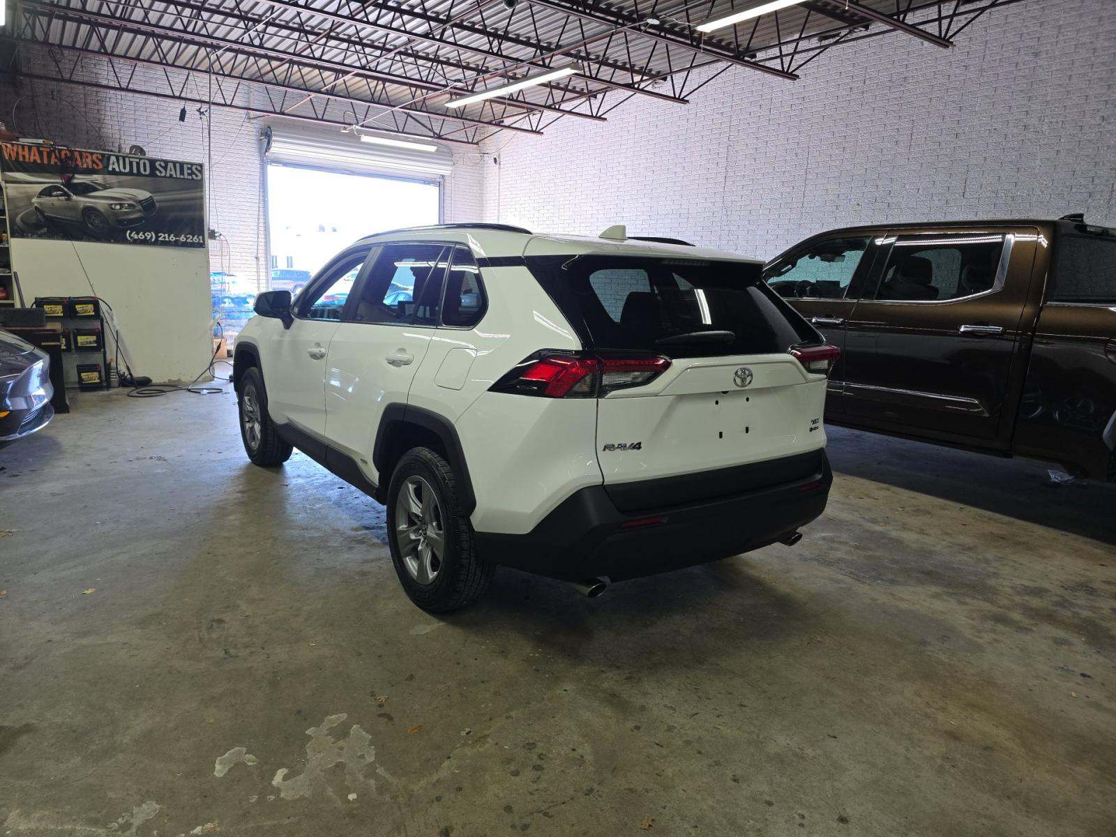 2025 Toyota RAV4 Hybrid XLE AWD