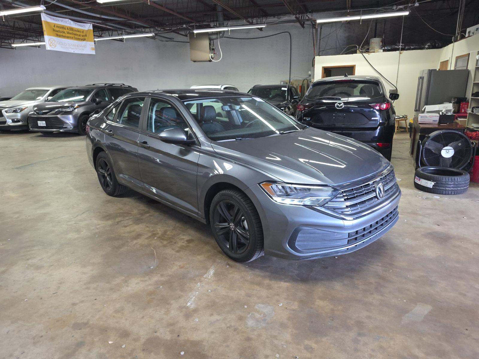 2024 Volkswagen Jetta 1.5T SE FWD