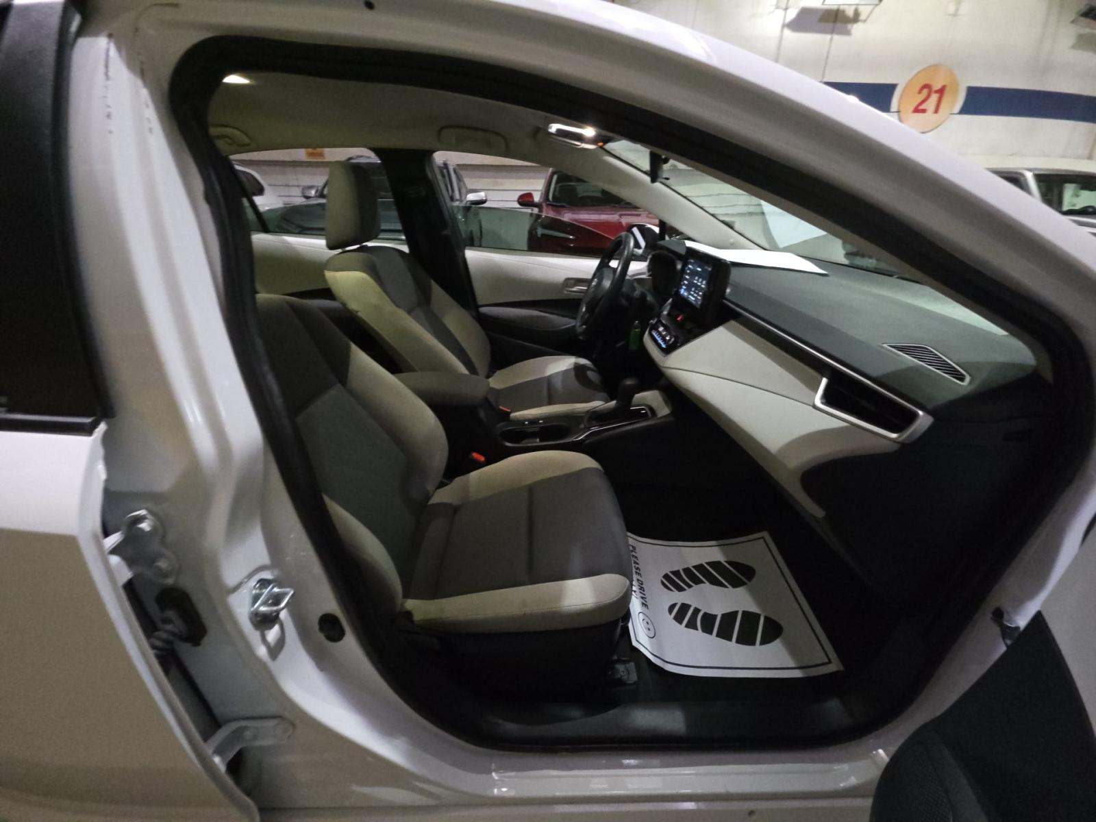 2024 Toyota Corolla LE FWD
