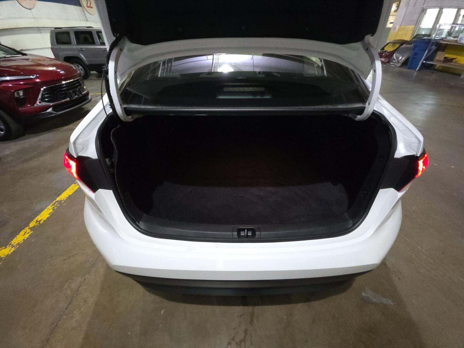 2024 Toyota Corolla LE FWD