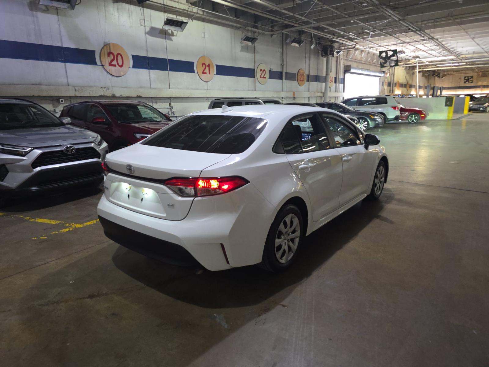 2024 Toyota Corolla LE FWD