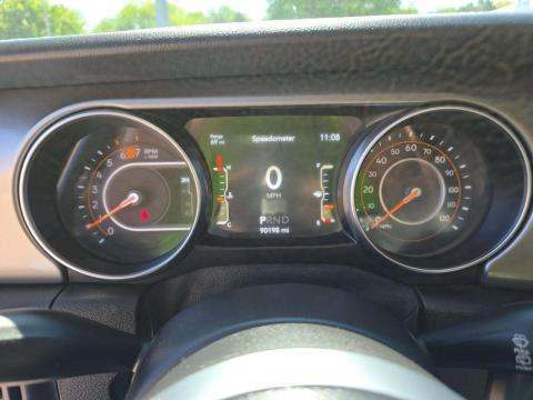 JEEP UNLIMITED SAHARA - 9