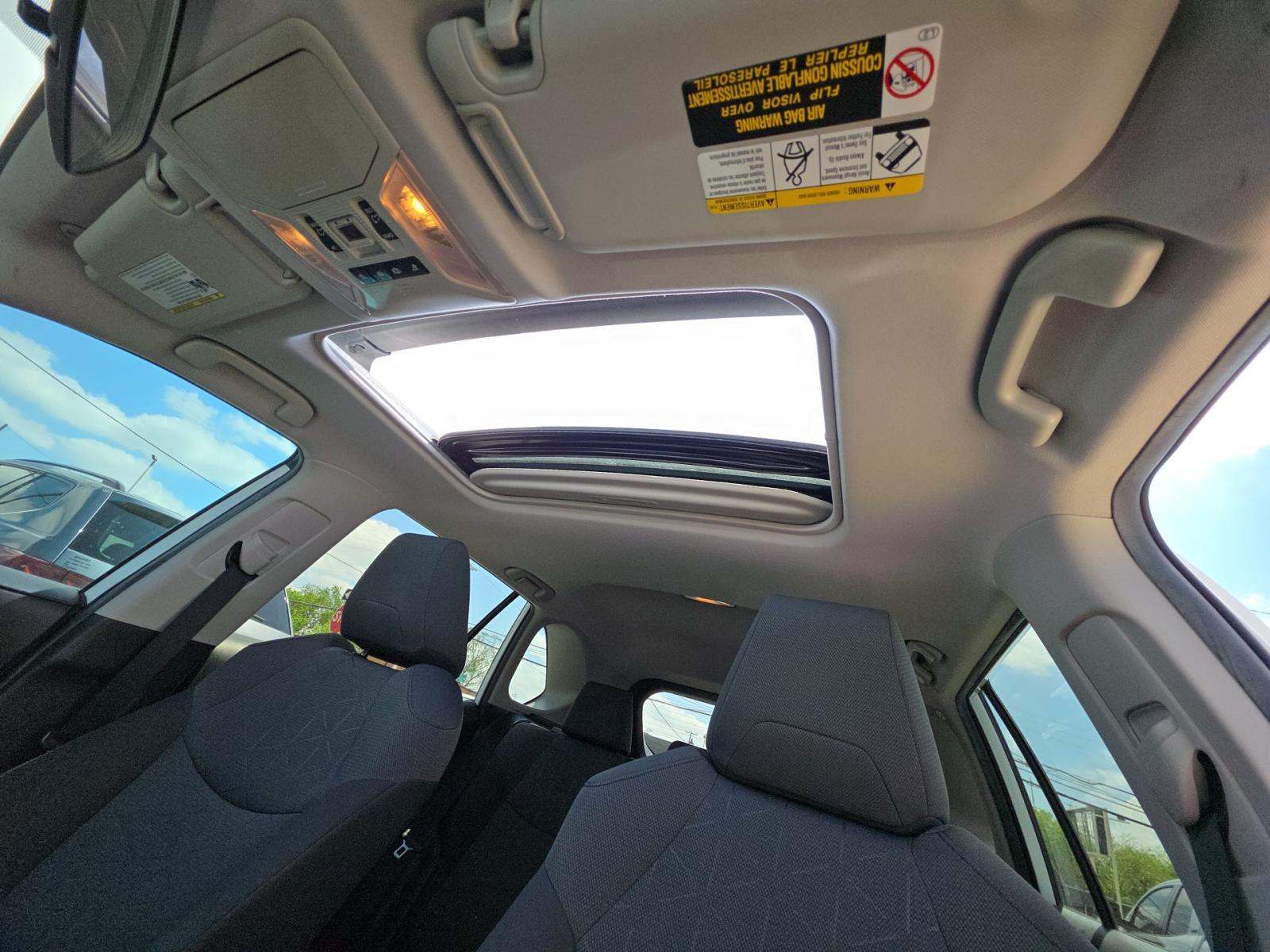 2020 Toyota RAV4 XLE FWD