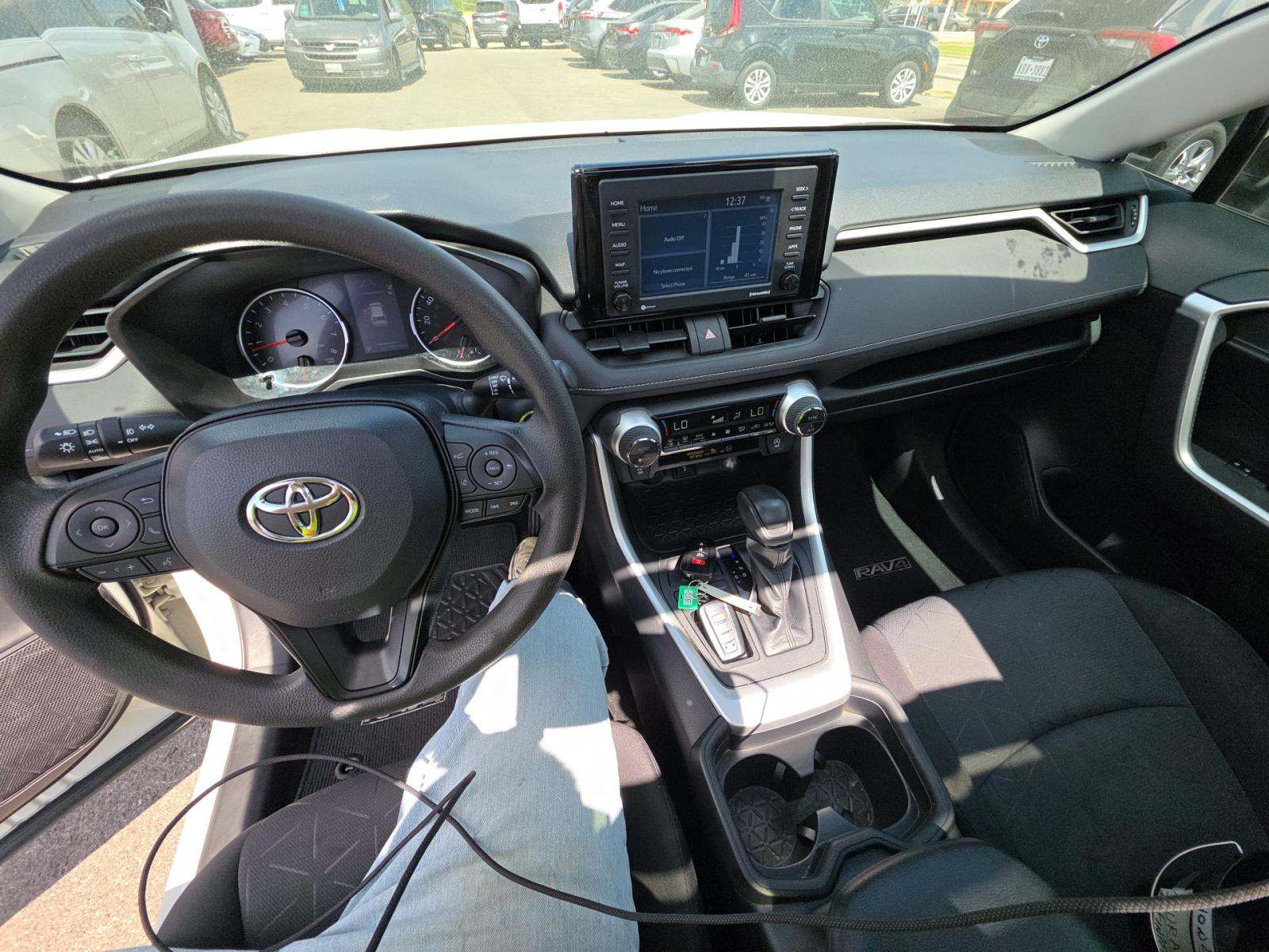 2020 Toyota RAV4 XLE FWD