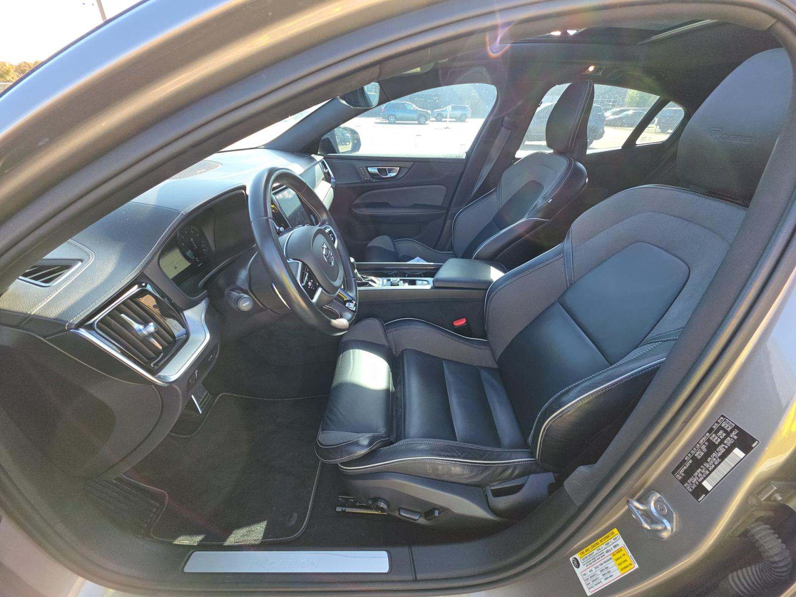 2020 Volvo S60 T5 R-Design FWD