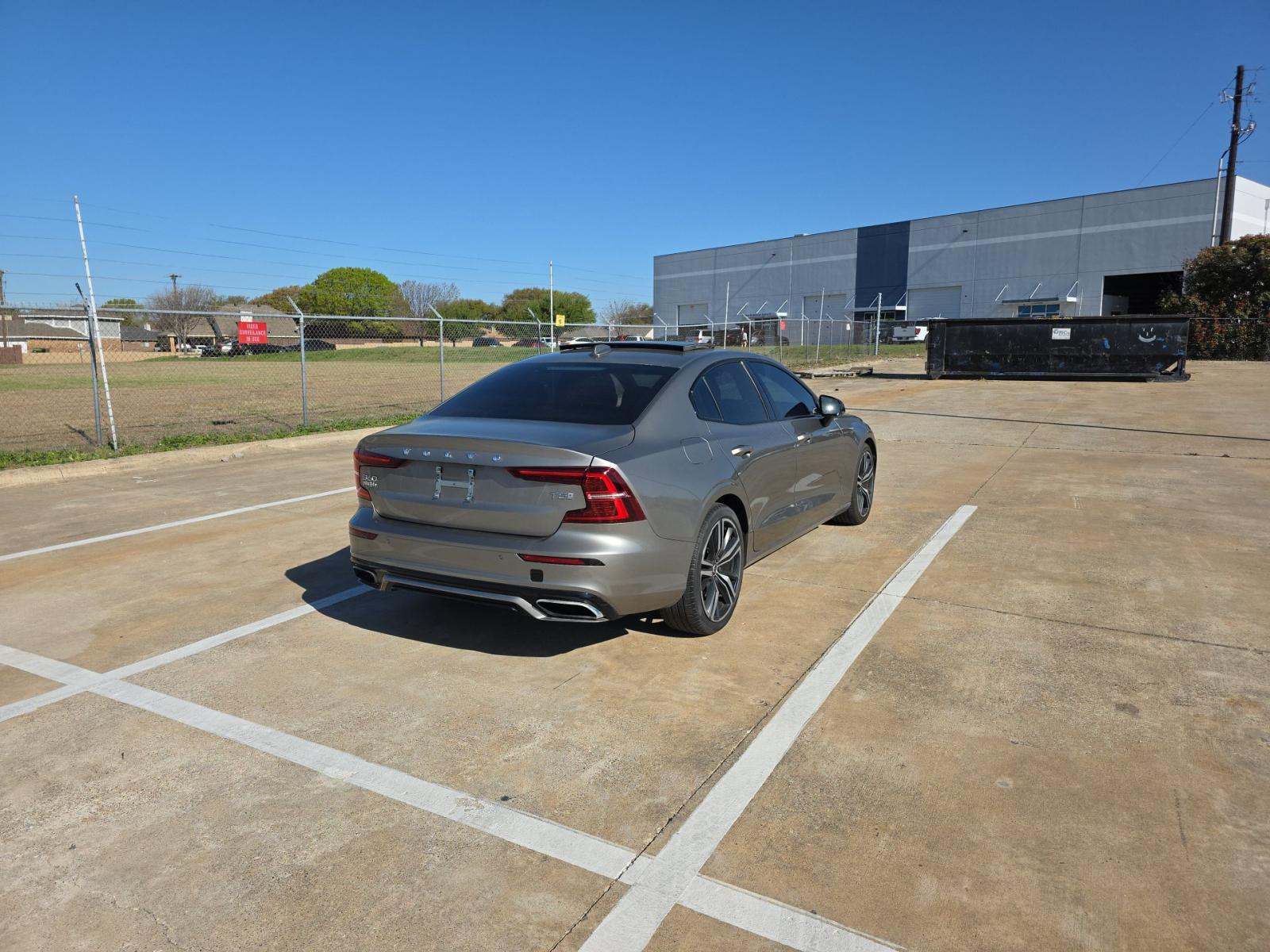 2020 Volvo S60 T5 R-Design FWD