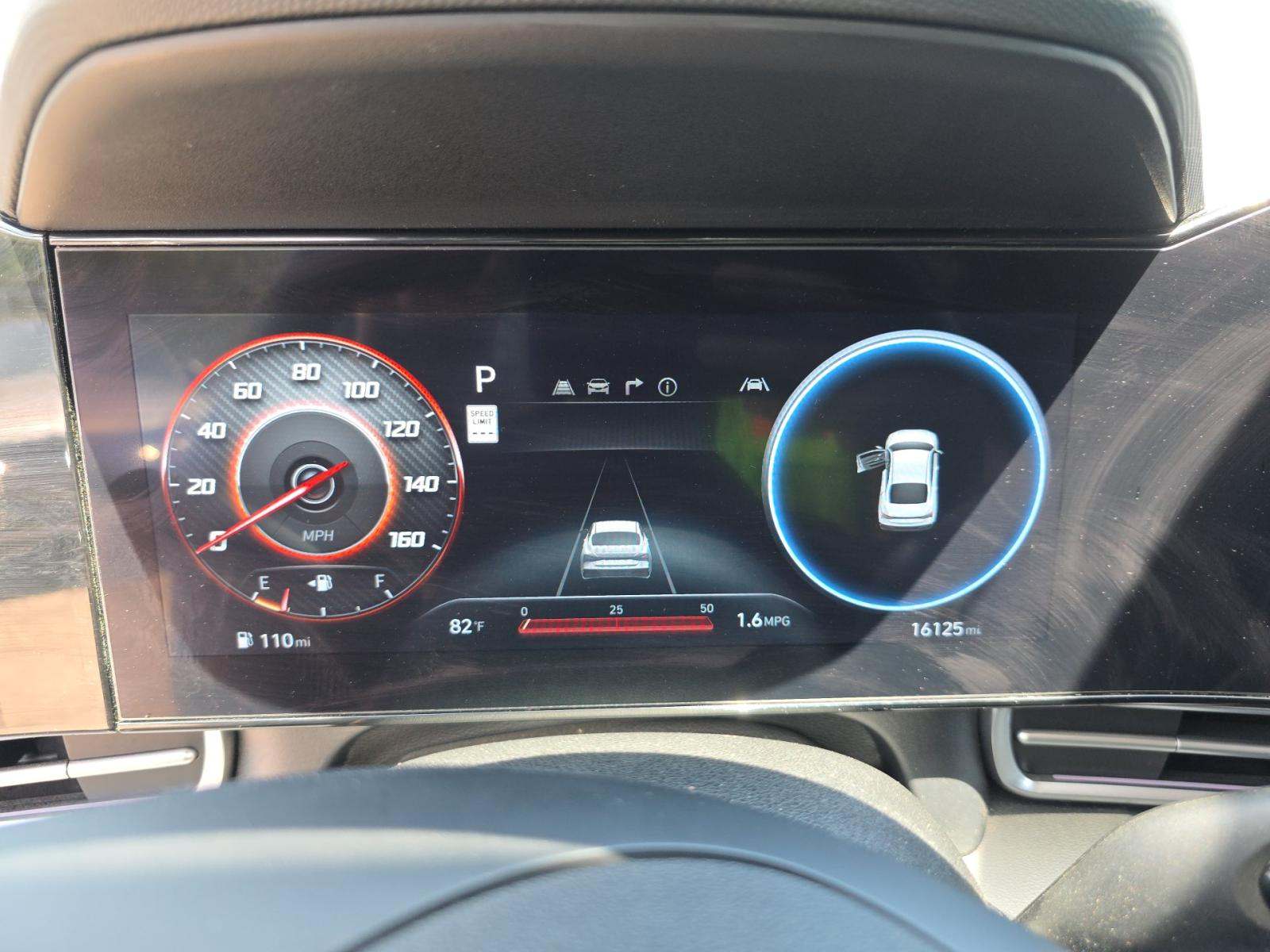 2025 Hyundai Elantra Limited FWD