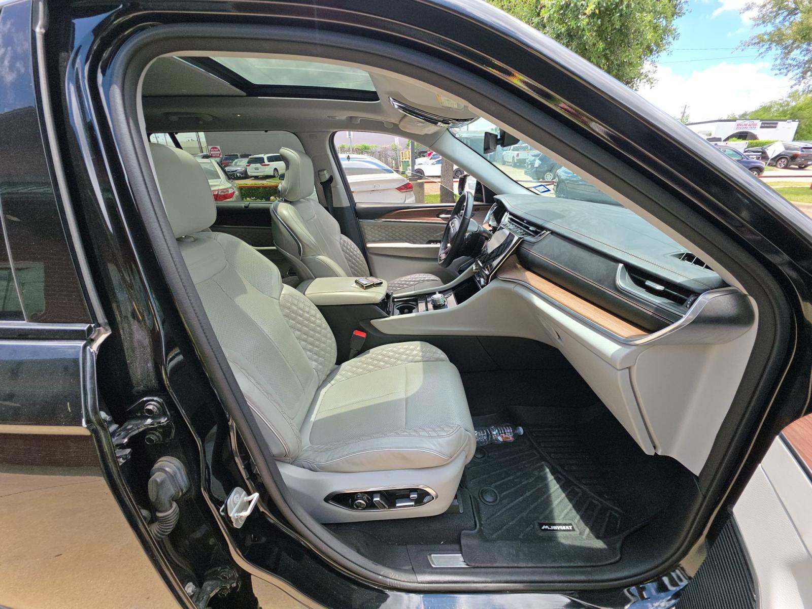 2021 Jeep Grand Cherokee L Summit AWD