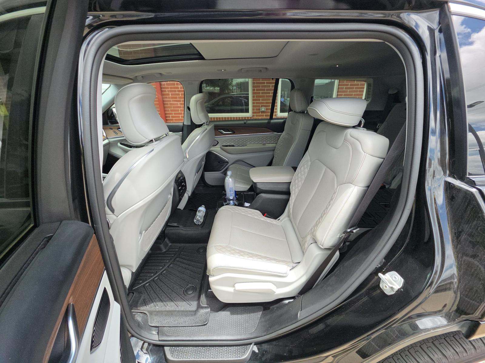 2021 Jeep Grand Cherokee L Summit AWD