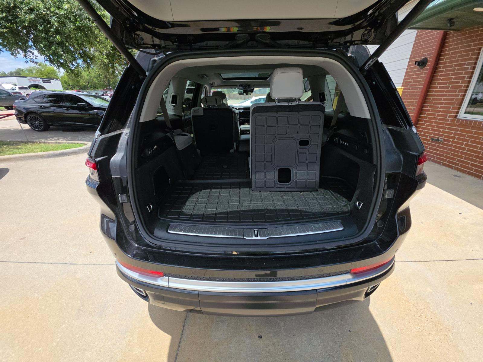 2021 Jeep Grand Cherokee L Summit AWD