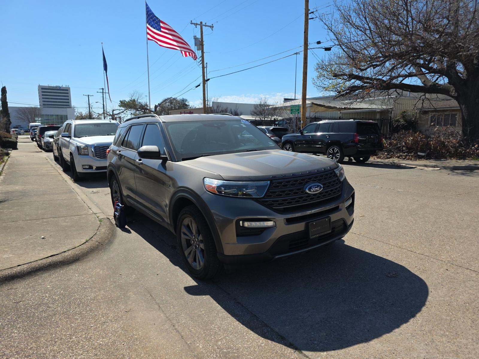 2021 Ford Explorer XLT RWD
