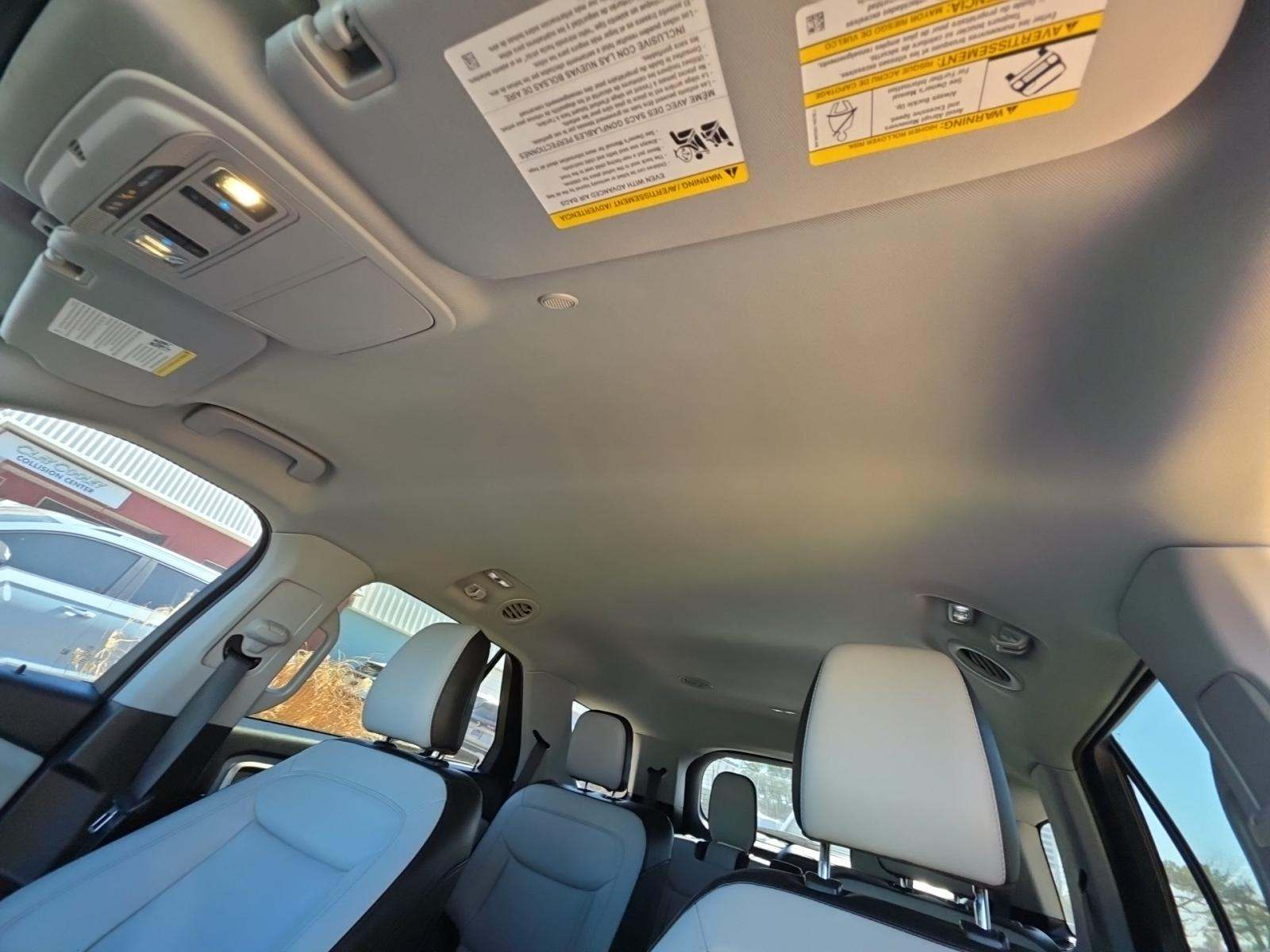 2021 Ford Explorer XLT RWD