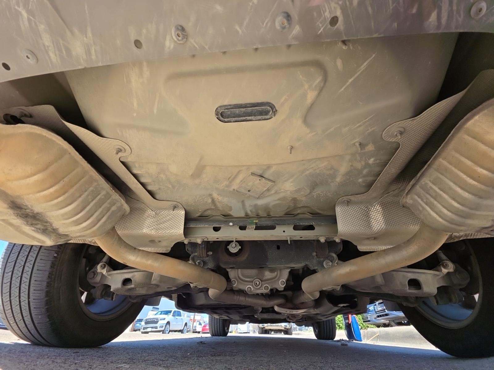 2021 Ford Explorer XLT RWD