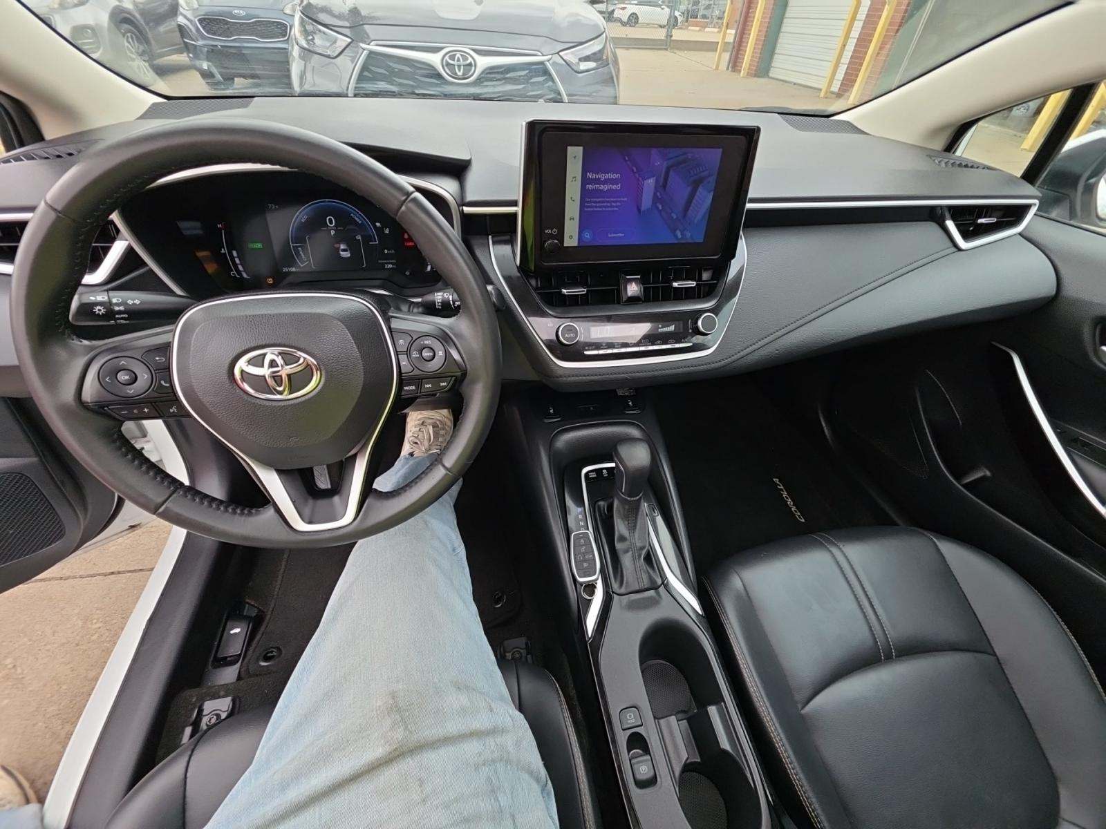 2024 Toyota Corolla Hybrid XLE FWD