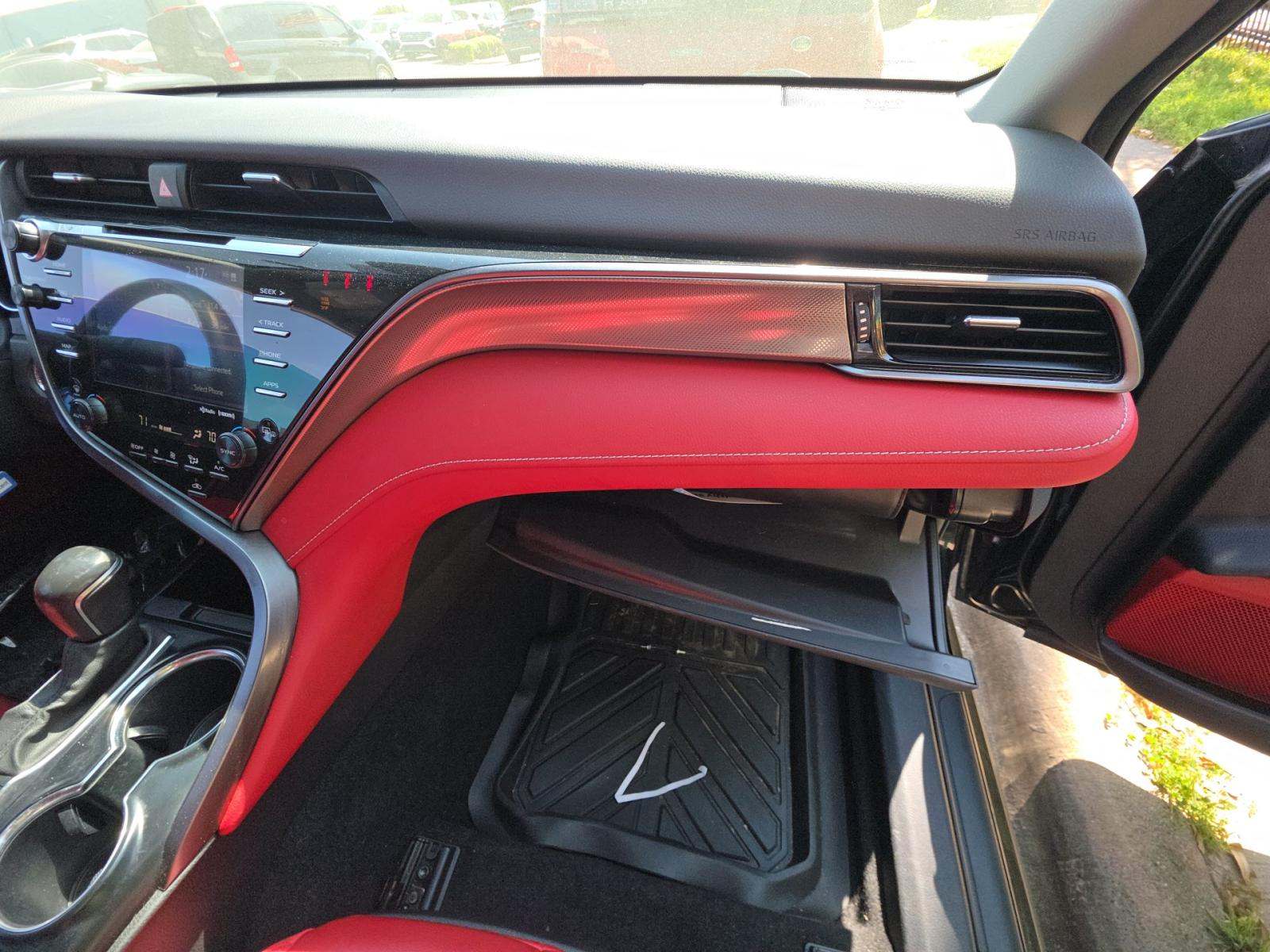 2020 Toyota Camry XSE FWD