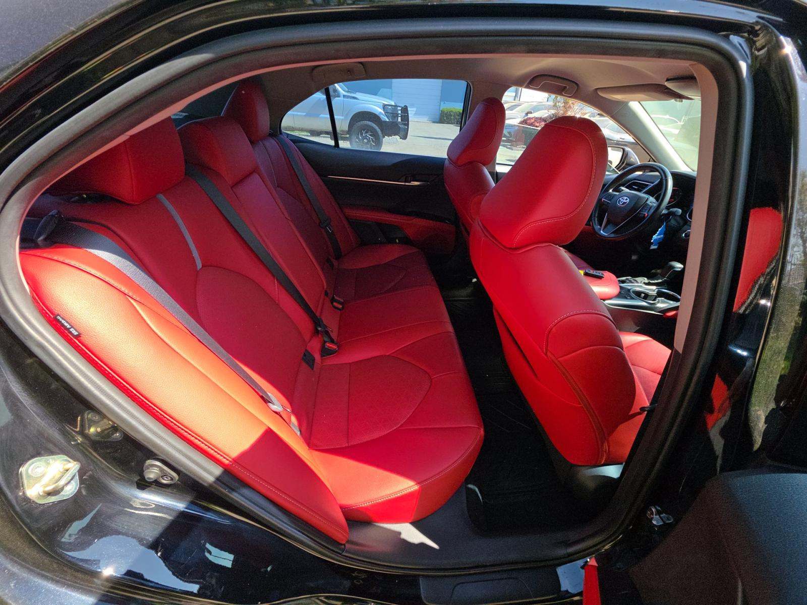 2020 Toyota Camry XSE FWD