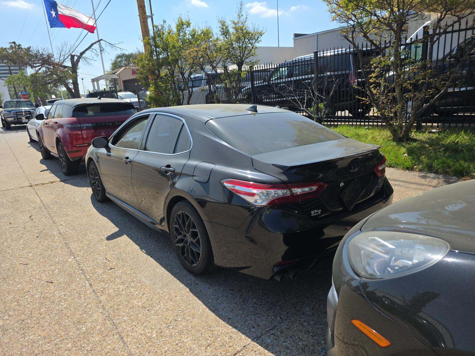 2020 Toyota Camry XSE FWD