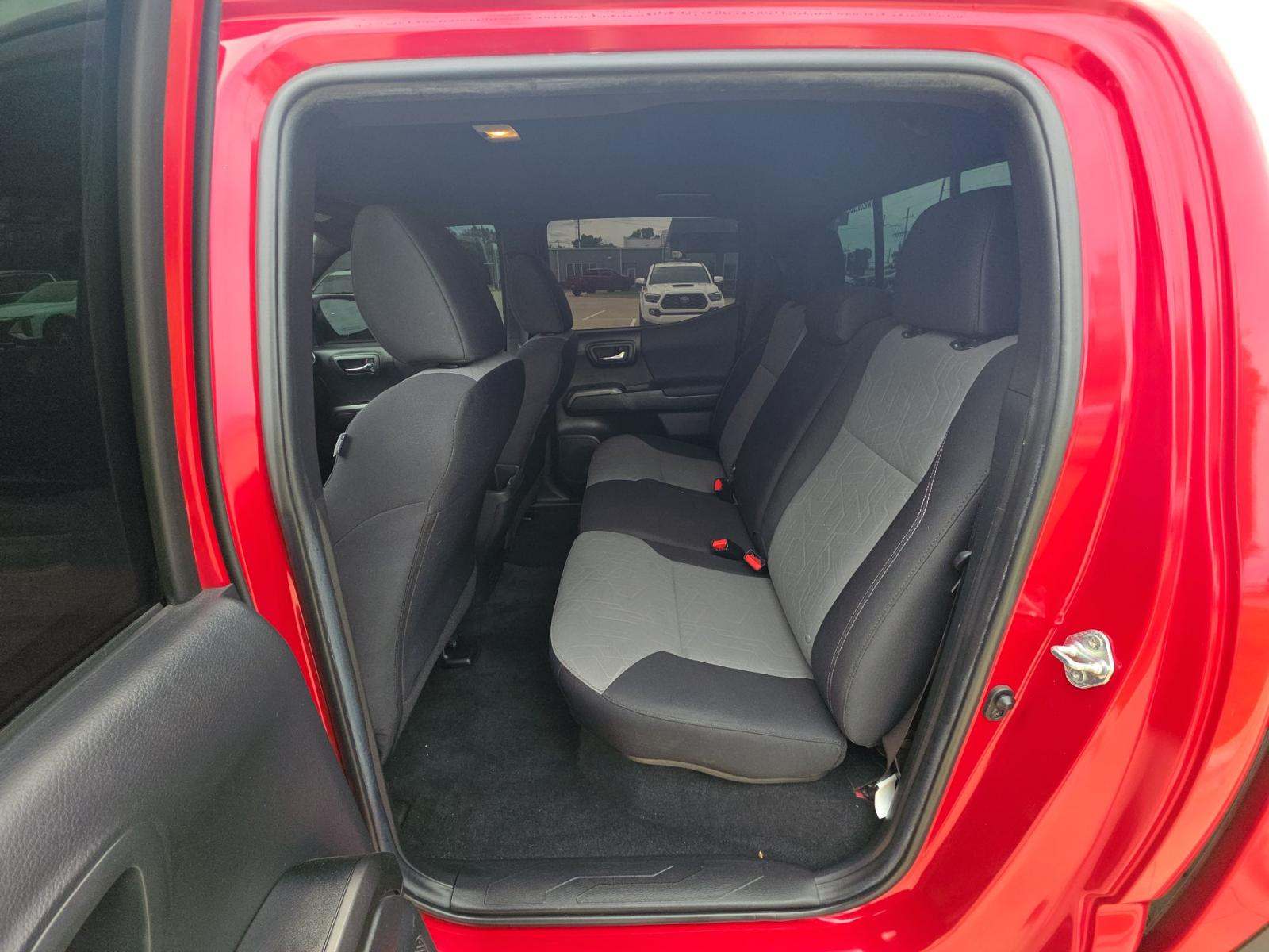 2022 Toyota Tacoma TRD Off-Road AWD
