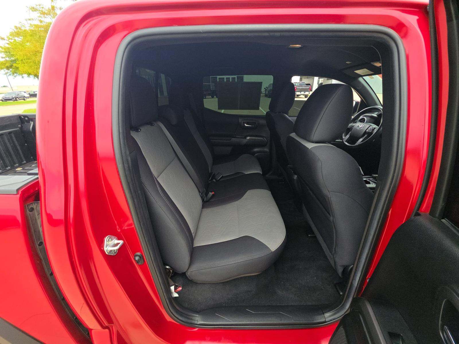 2022 Toyota Tacoma TRD Off-Road AWD