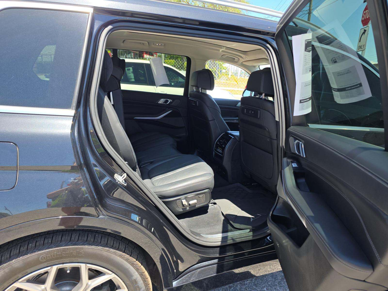 2020 BMW X7 xDrive40i AWD