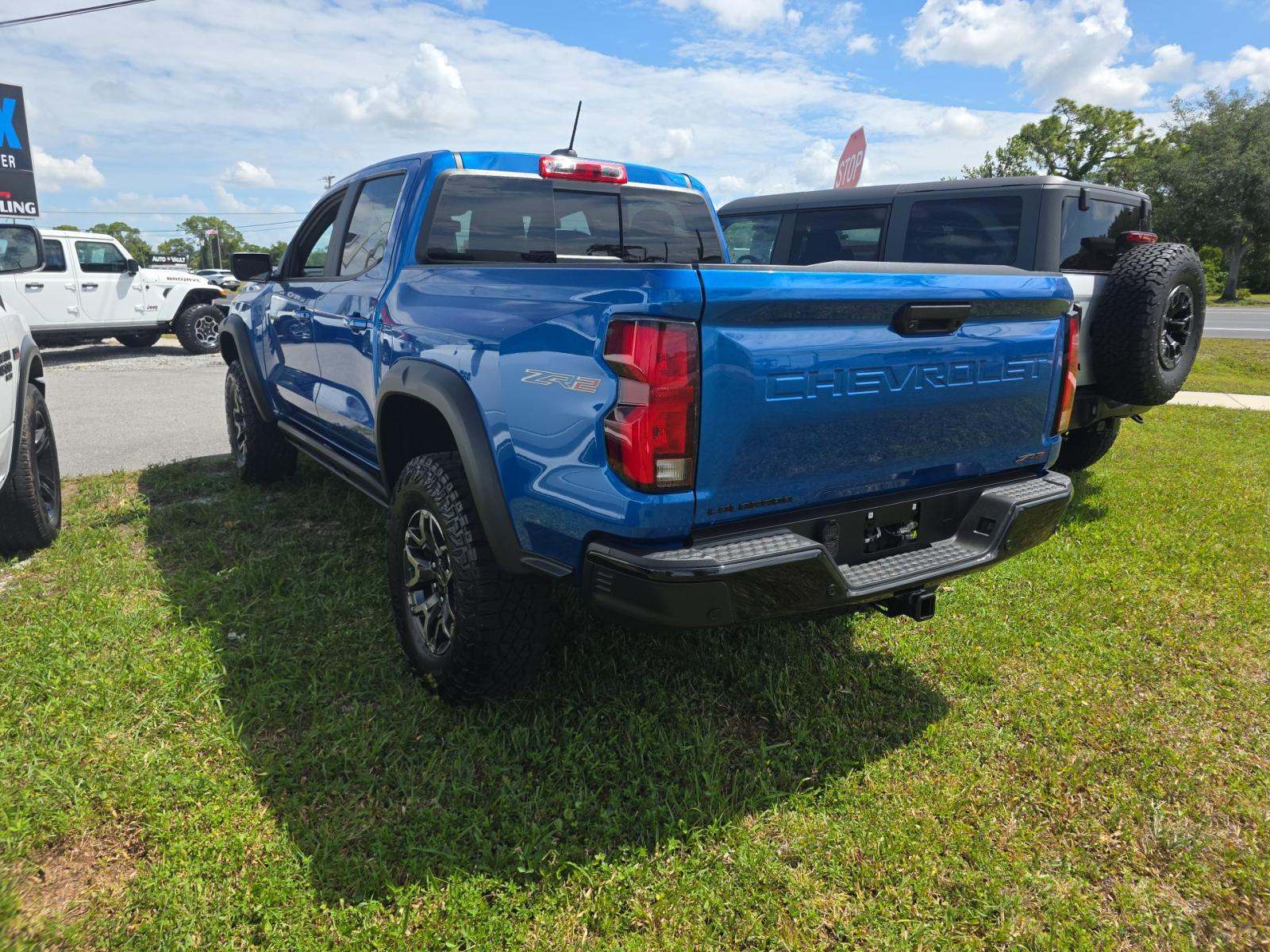 CHEVROLET SILVERADO - 2