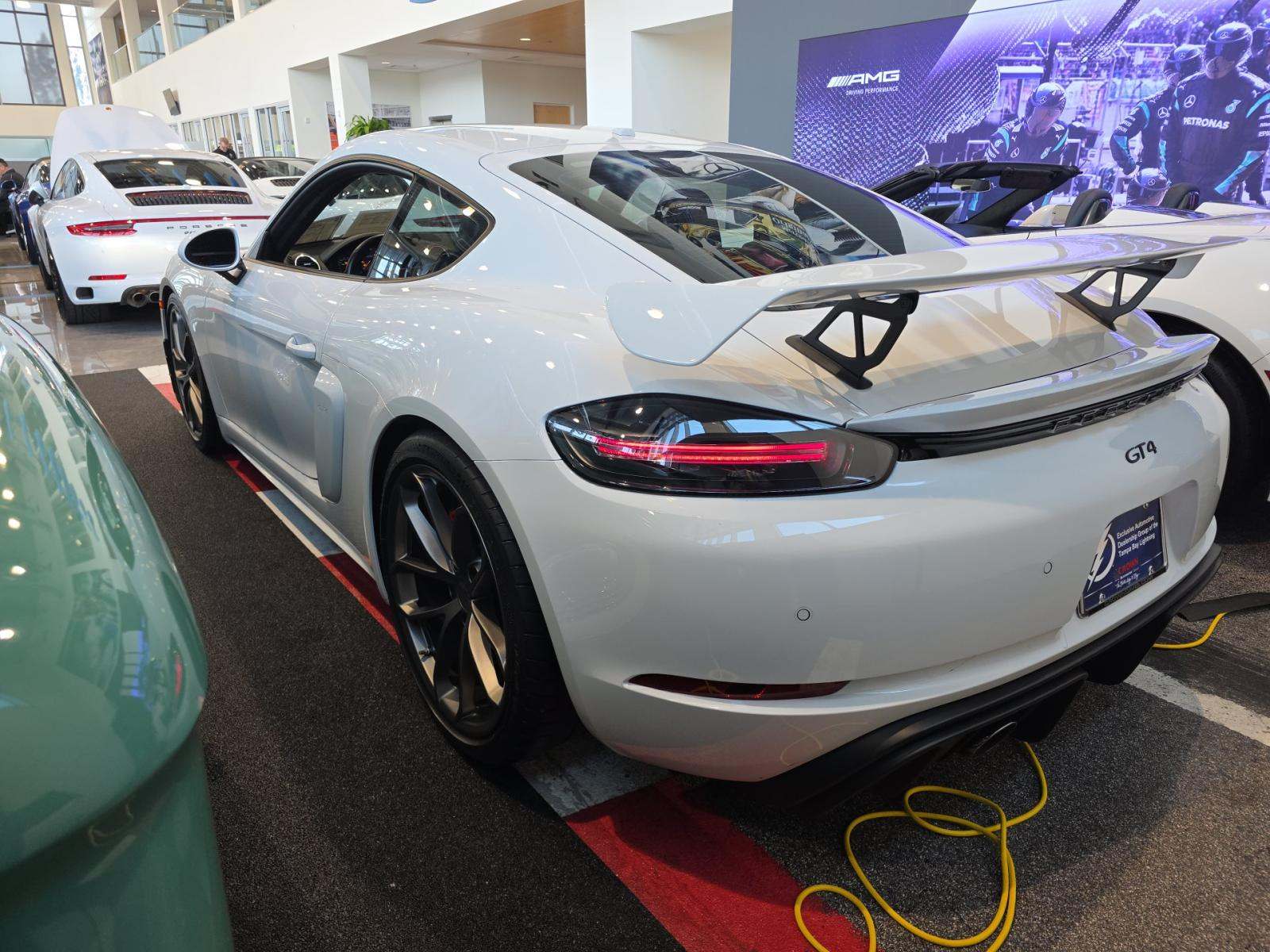 2020 Porsche 718 Cayman GT4 RWD