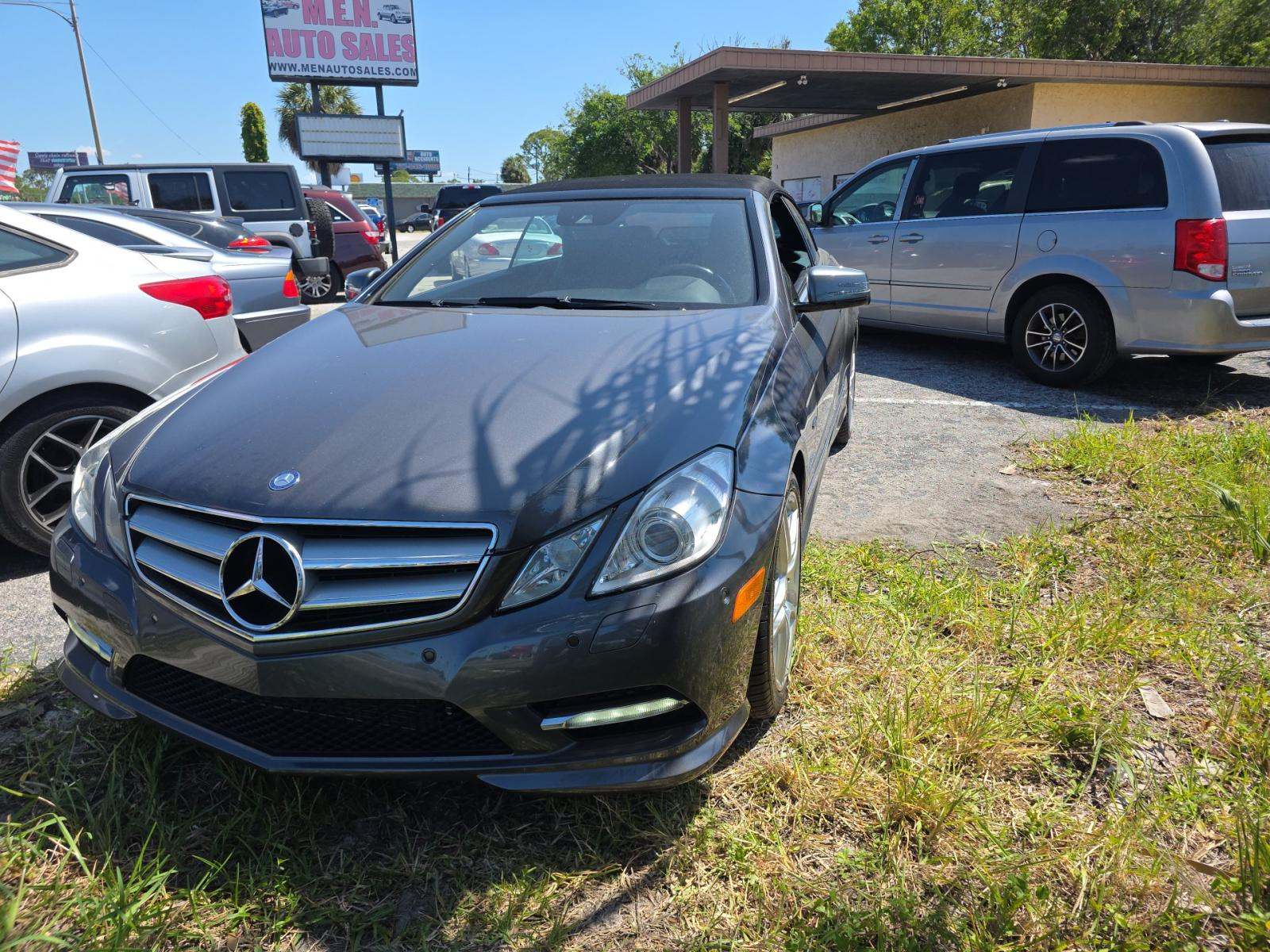 MERCEDES-BENZ E-CLASS - 1
