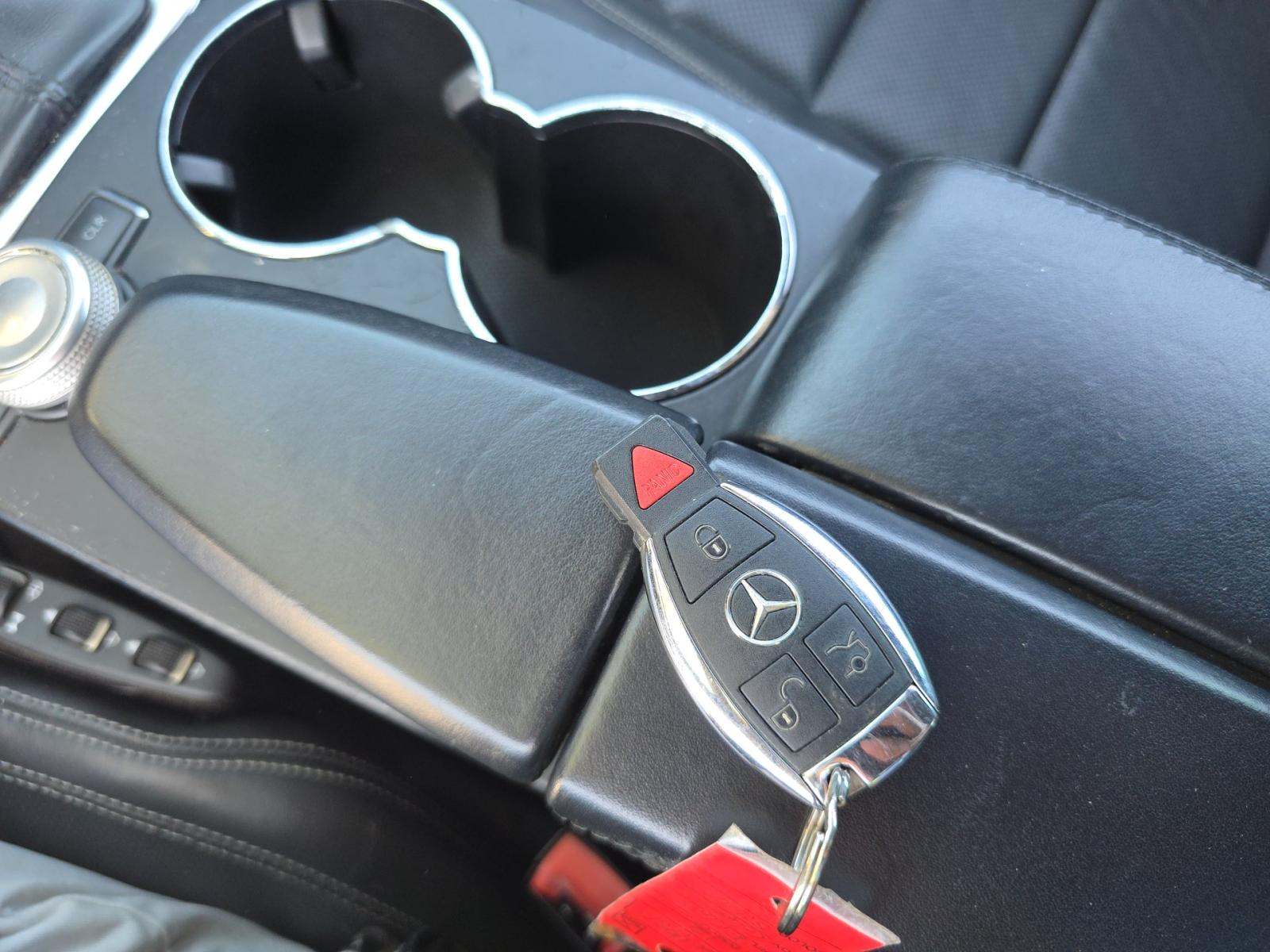 MERCEDES-BENZ E-CLASS - 8