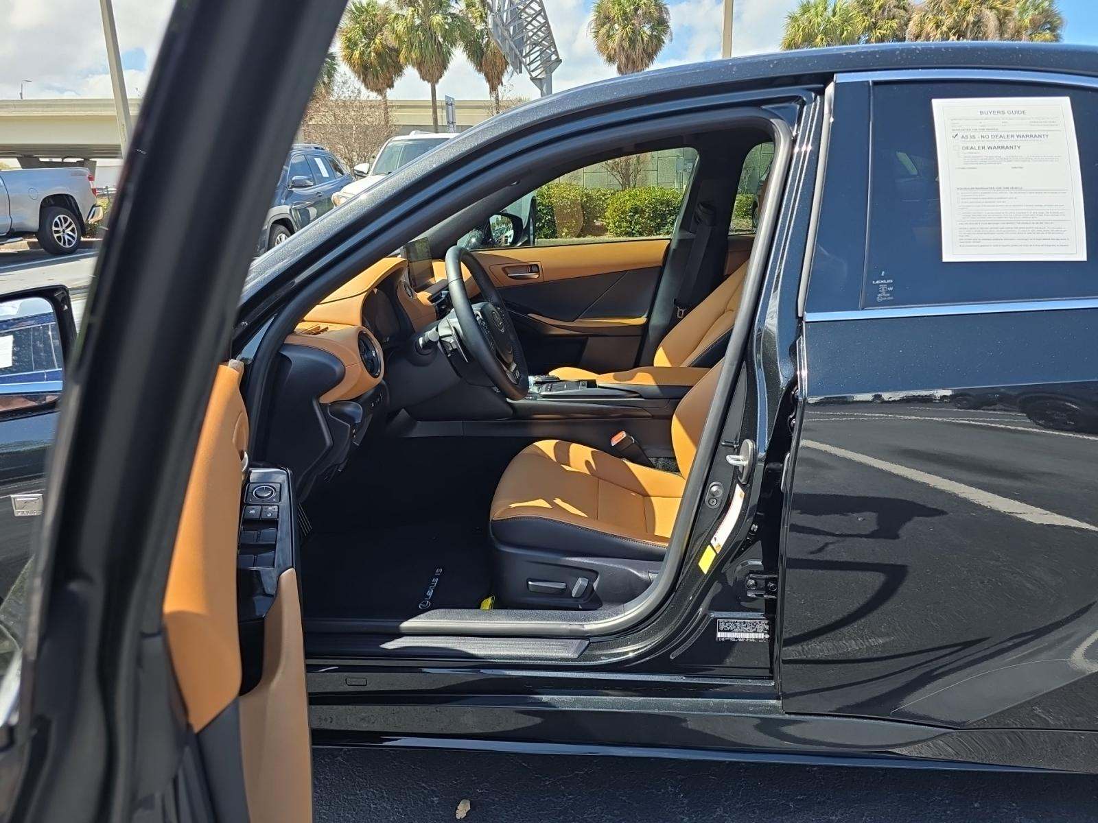 2025 Lexus IS IS 300 F SPORT Design RWD