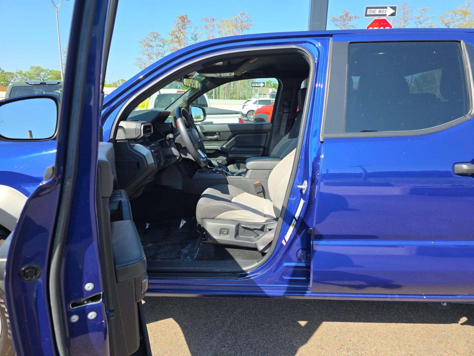 2024 Toyota Tacoma TRD Off-Road AWD