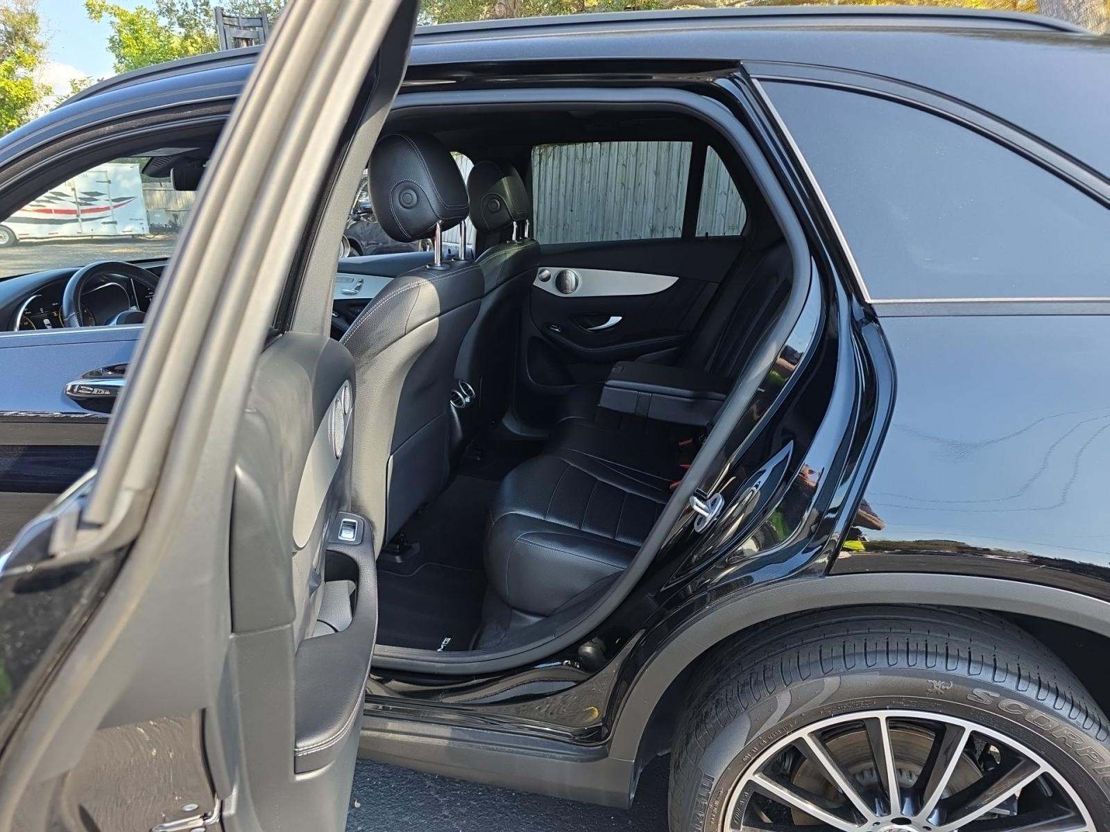 2021 Mercedes-Benz GLC GLC 300 RWD