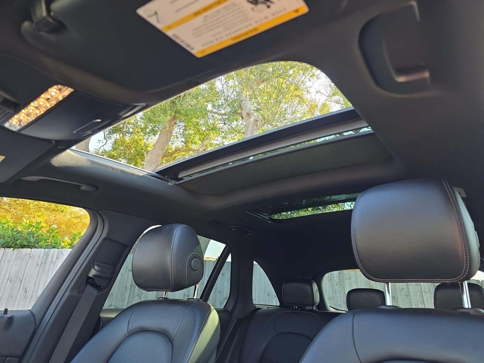 2021 Mercedes-Benz GLC GLC 300 RWD