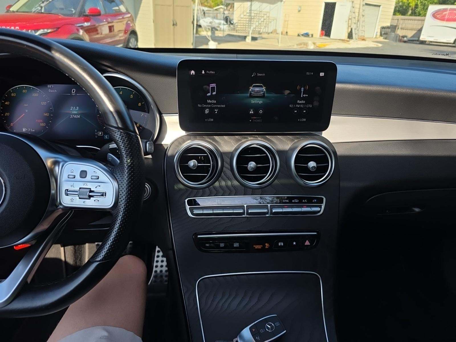 2021 Mercedes-Benz GLC GLC 300 RWD