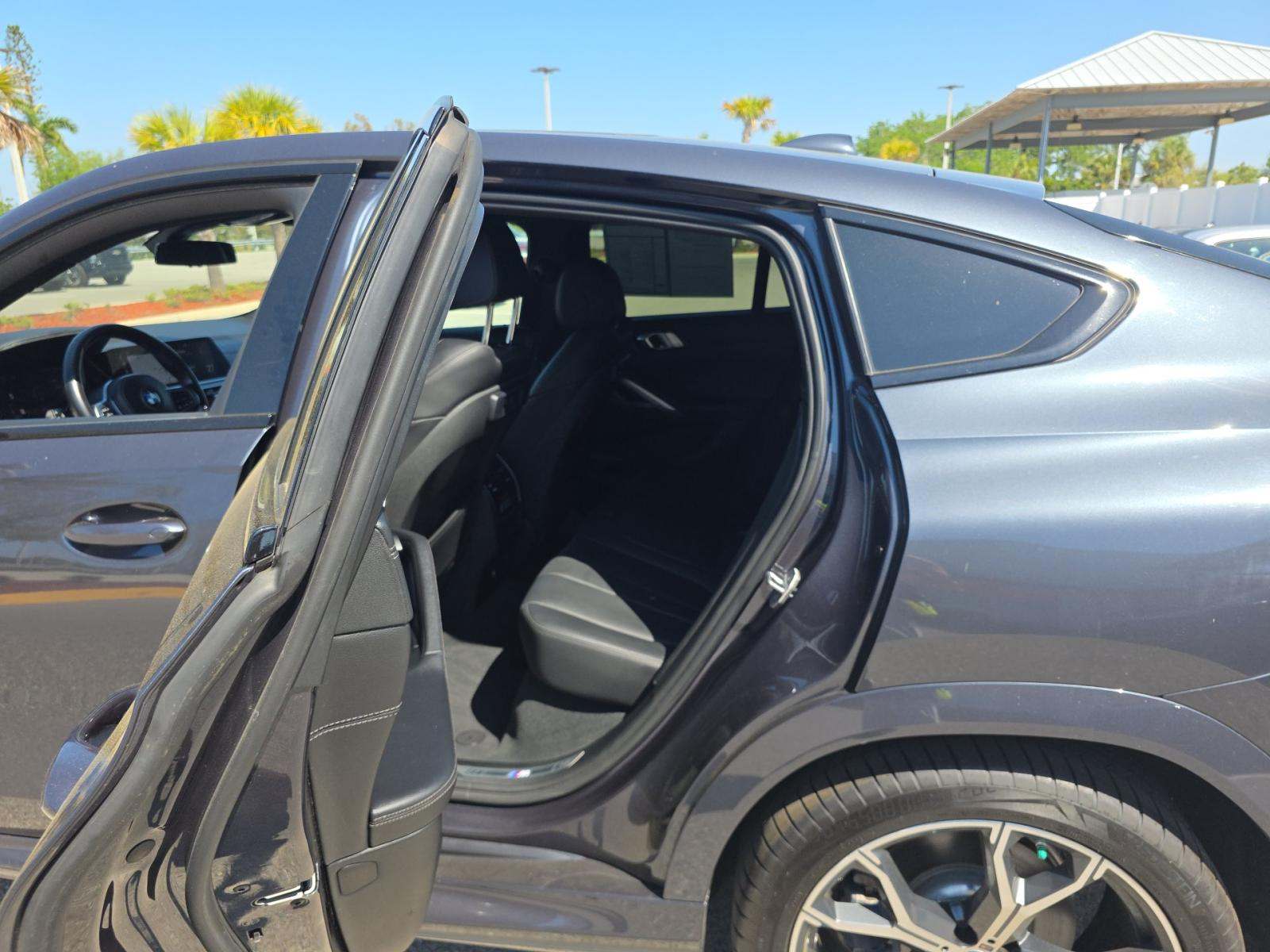 2020 BMW X6 xDrive40i AWD