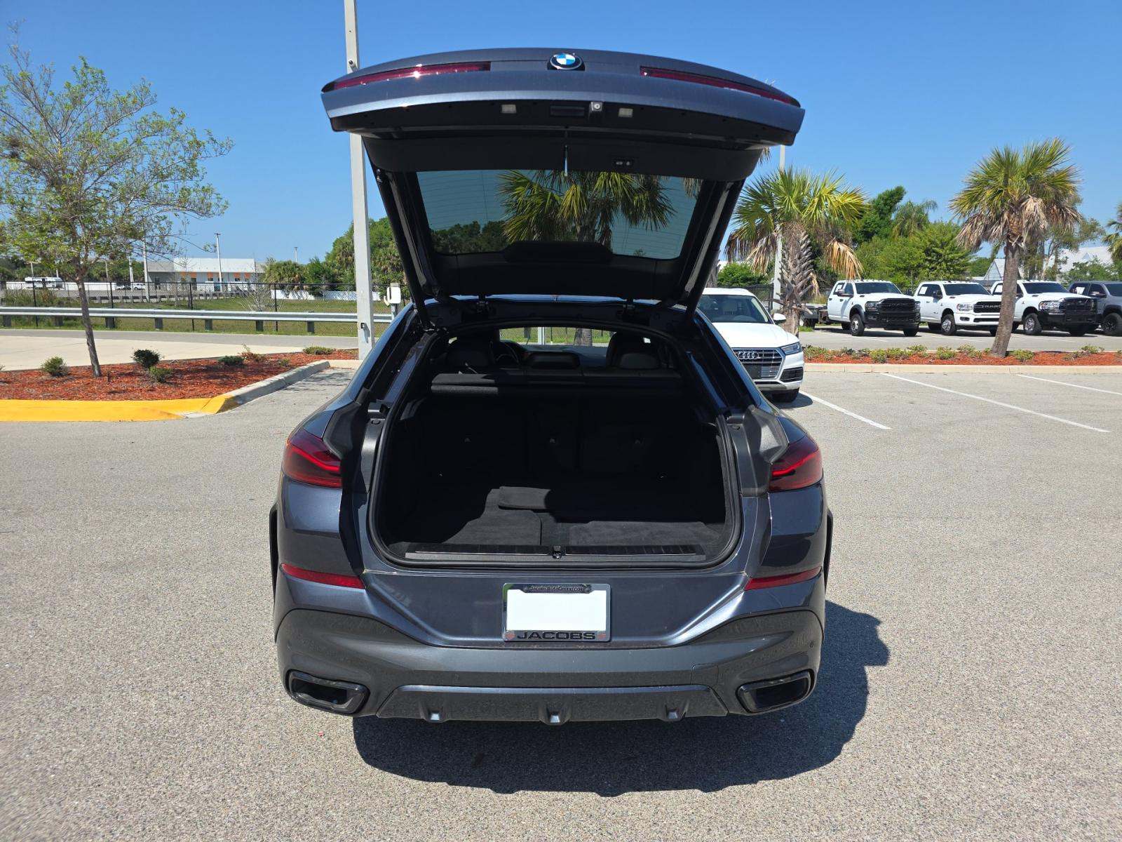 2020 BMW X6 xDrive40i AWD