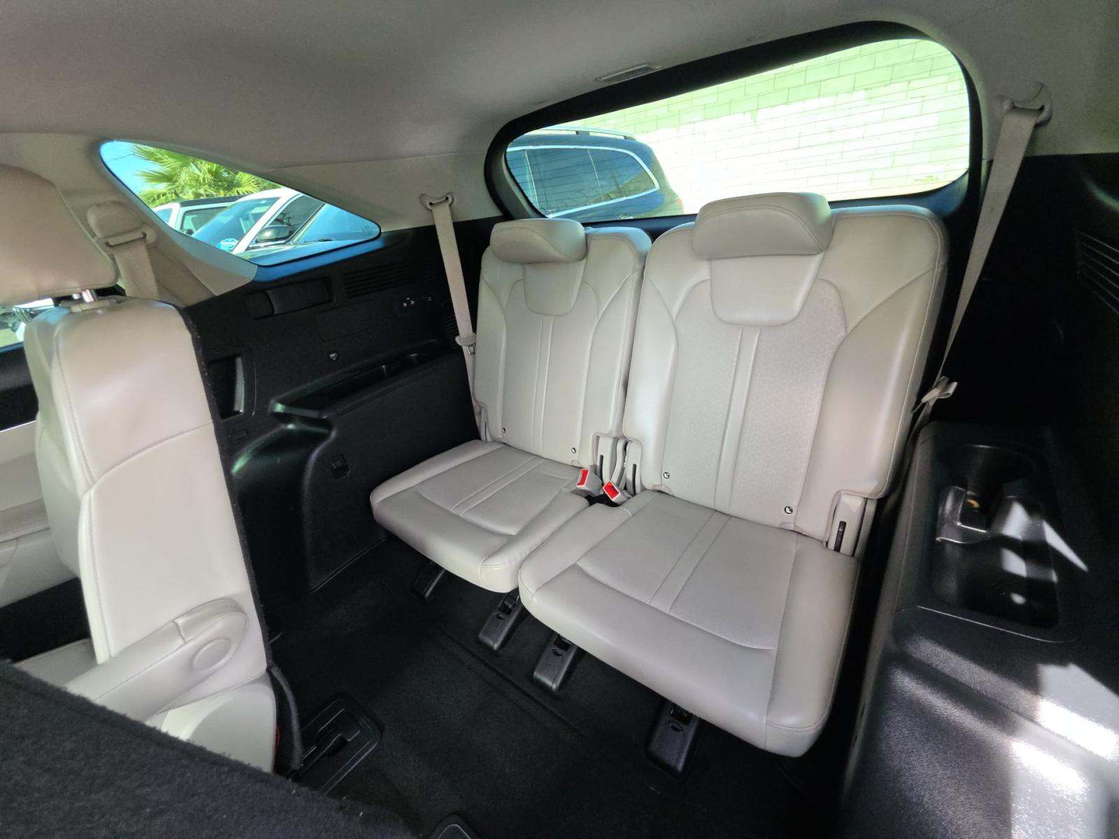 2021 Kia Sorento Hybrid S FWD