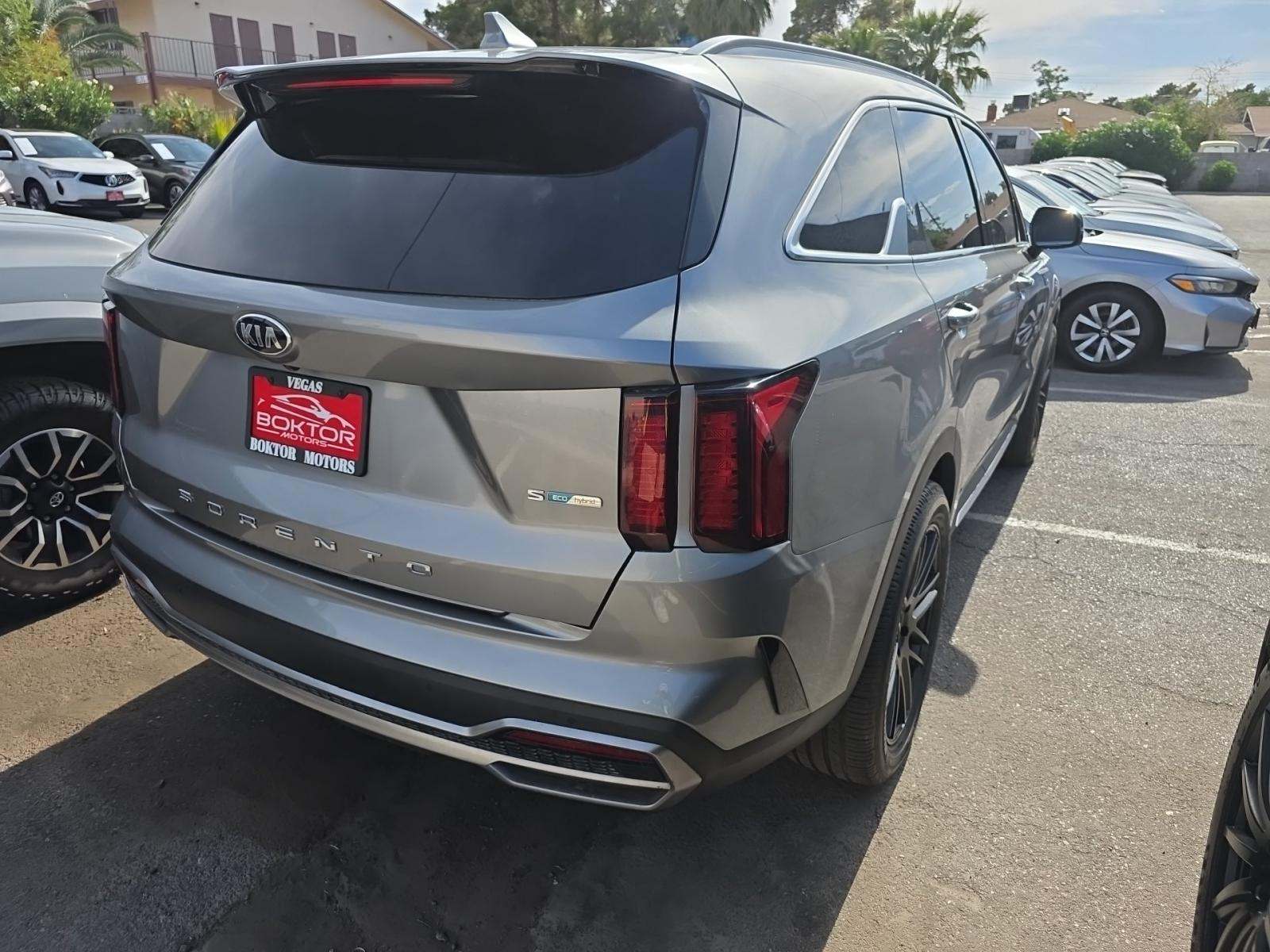 2021 Kia Sorento Hybrid S FWD
