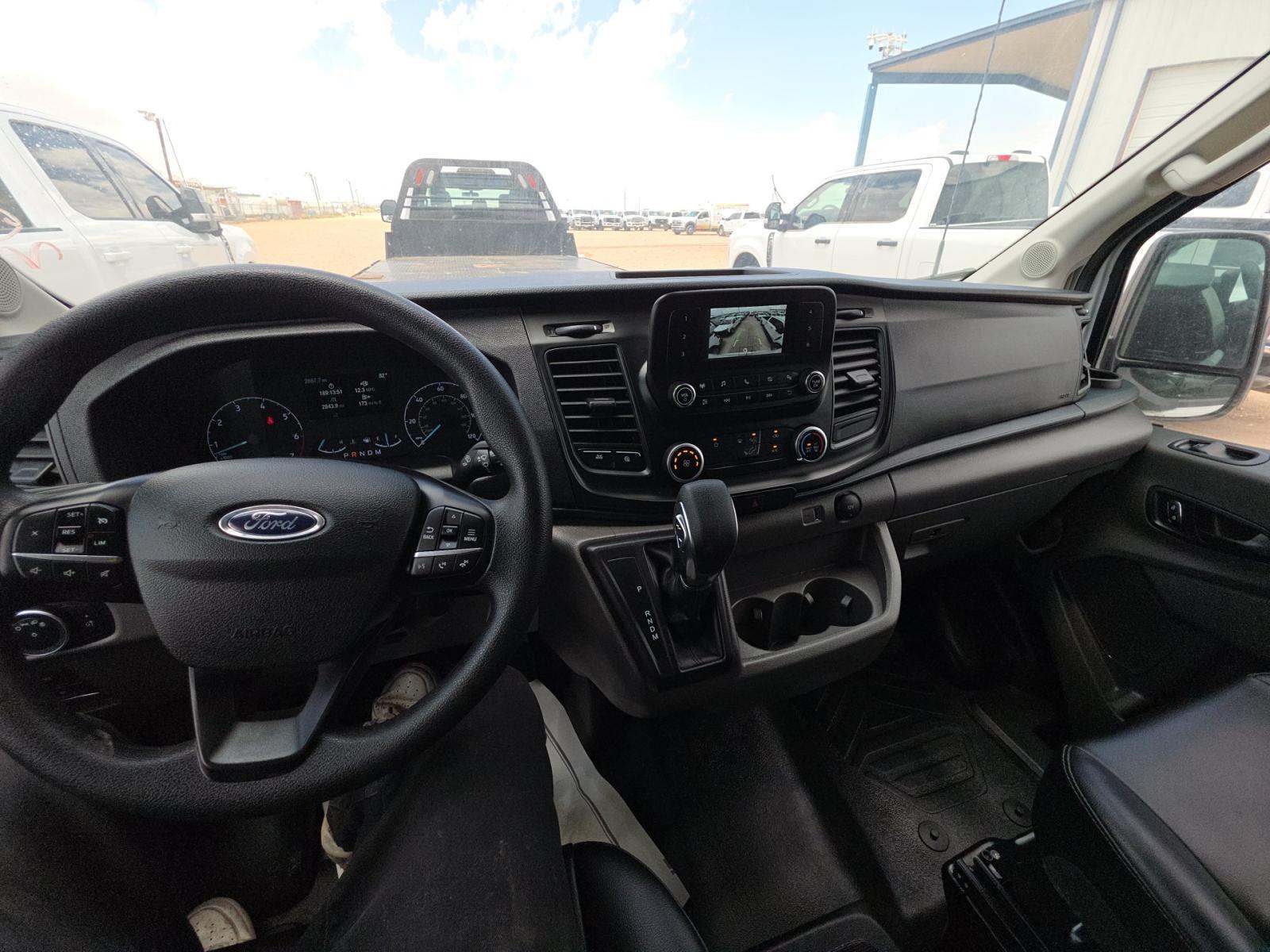 FORD TRANSIT 250 - 10