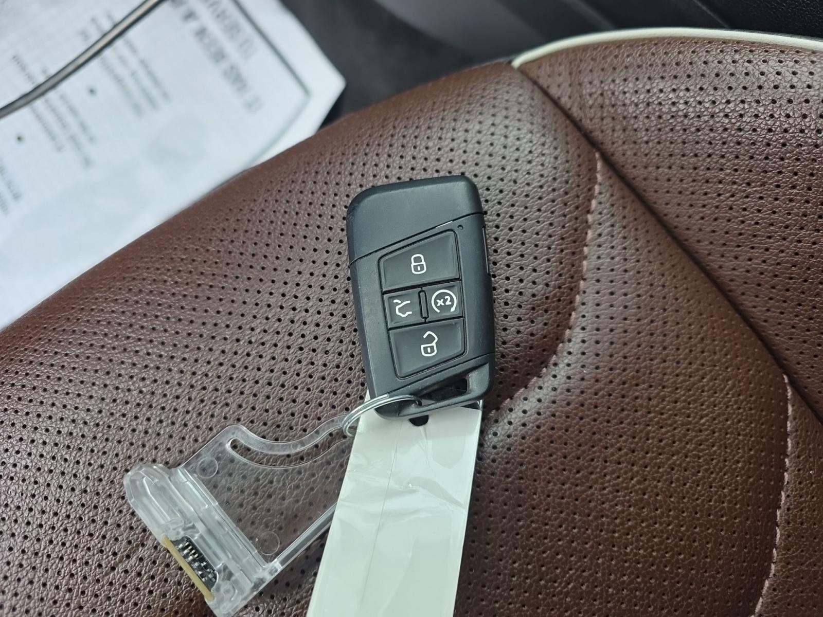 2024 Volkswagen Tiguan 2.0T SEL R-Line AWD