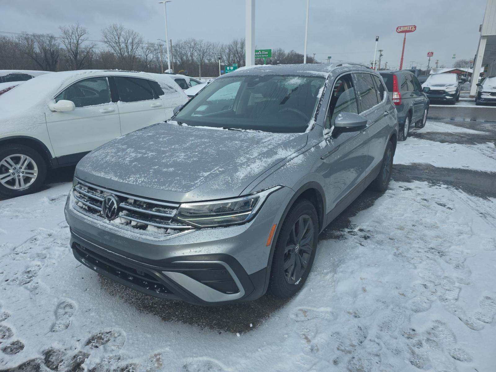 2022 Volkswagen Tiguan 2.0T SE AWD