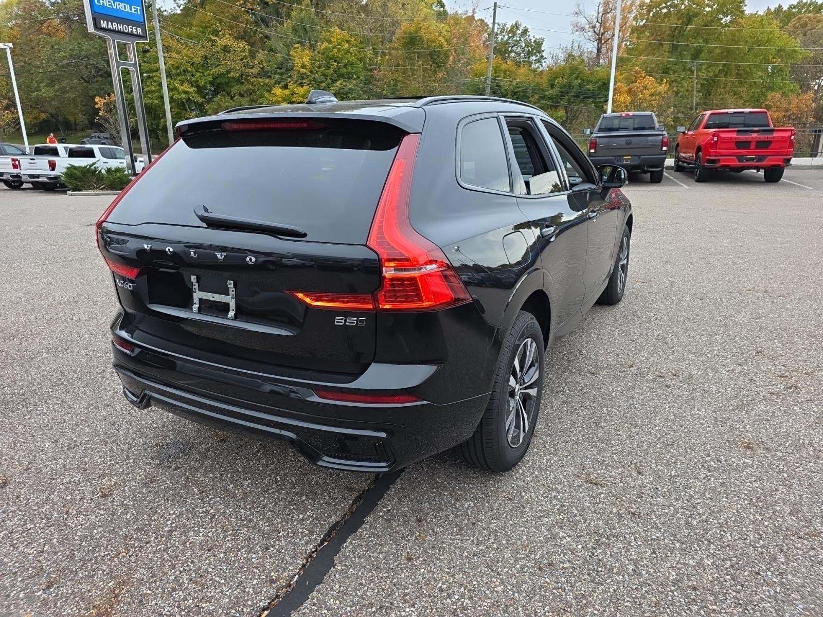 2024 Volvo XC60 B5 Core AWD