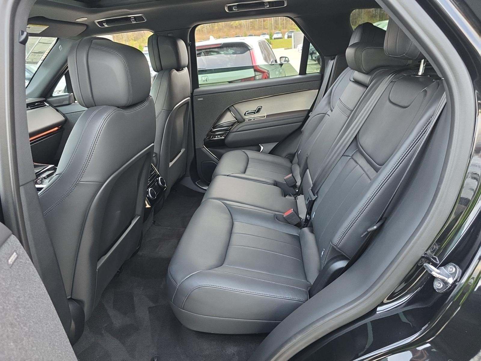 2024 Land Rover Range Rover Sport Dynamic SE AWD